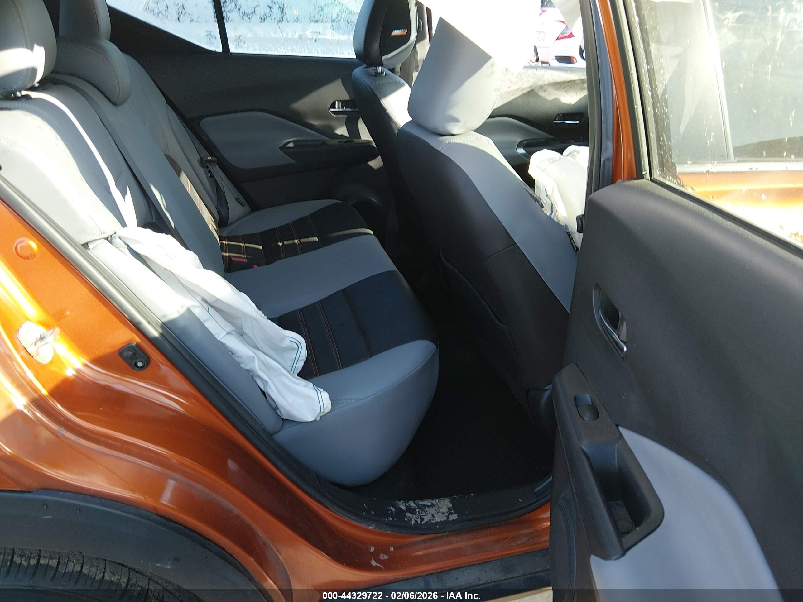 NISSAN KICKS image 8