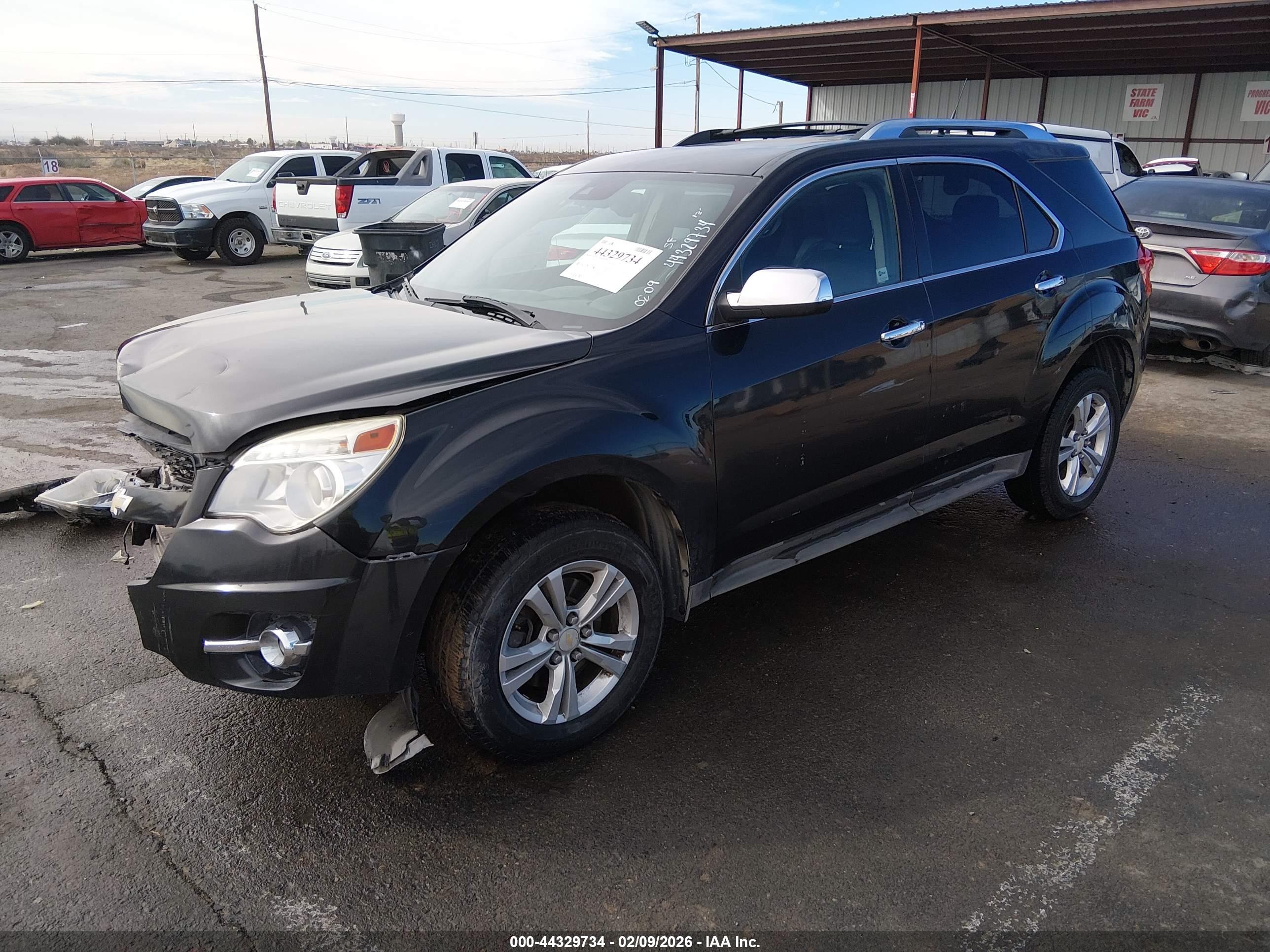 CHEVROLET EQUINOX image 2