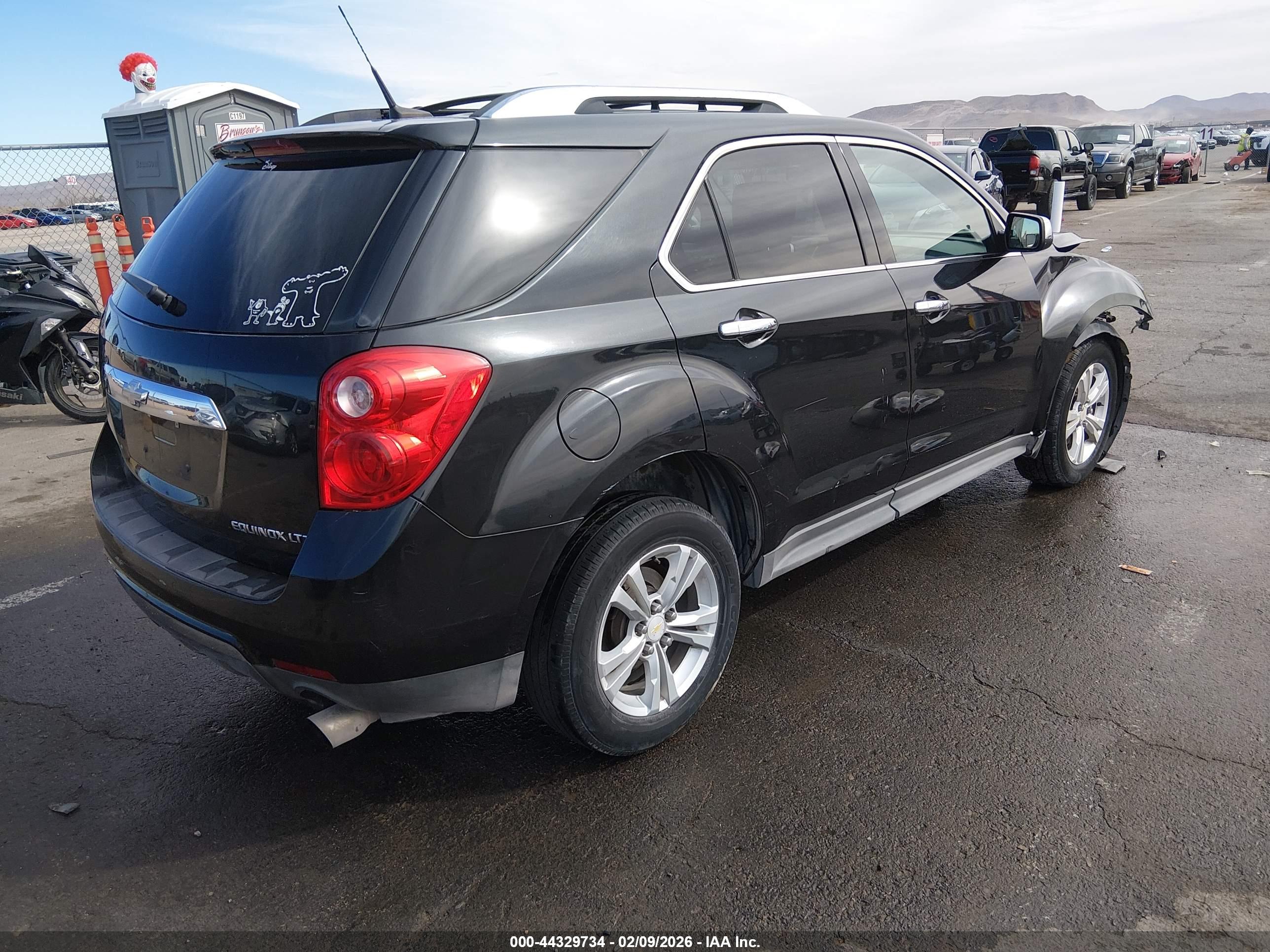 CHEVROLET EQUINOX image 4
