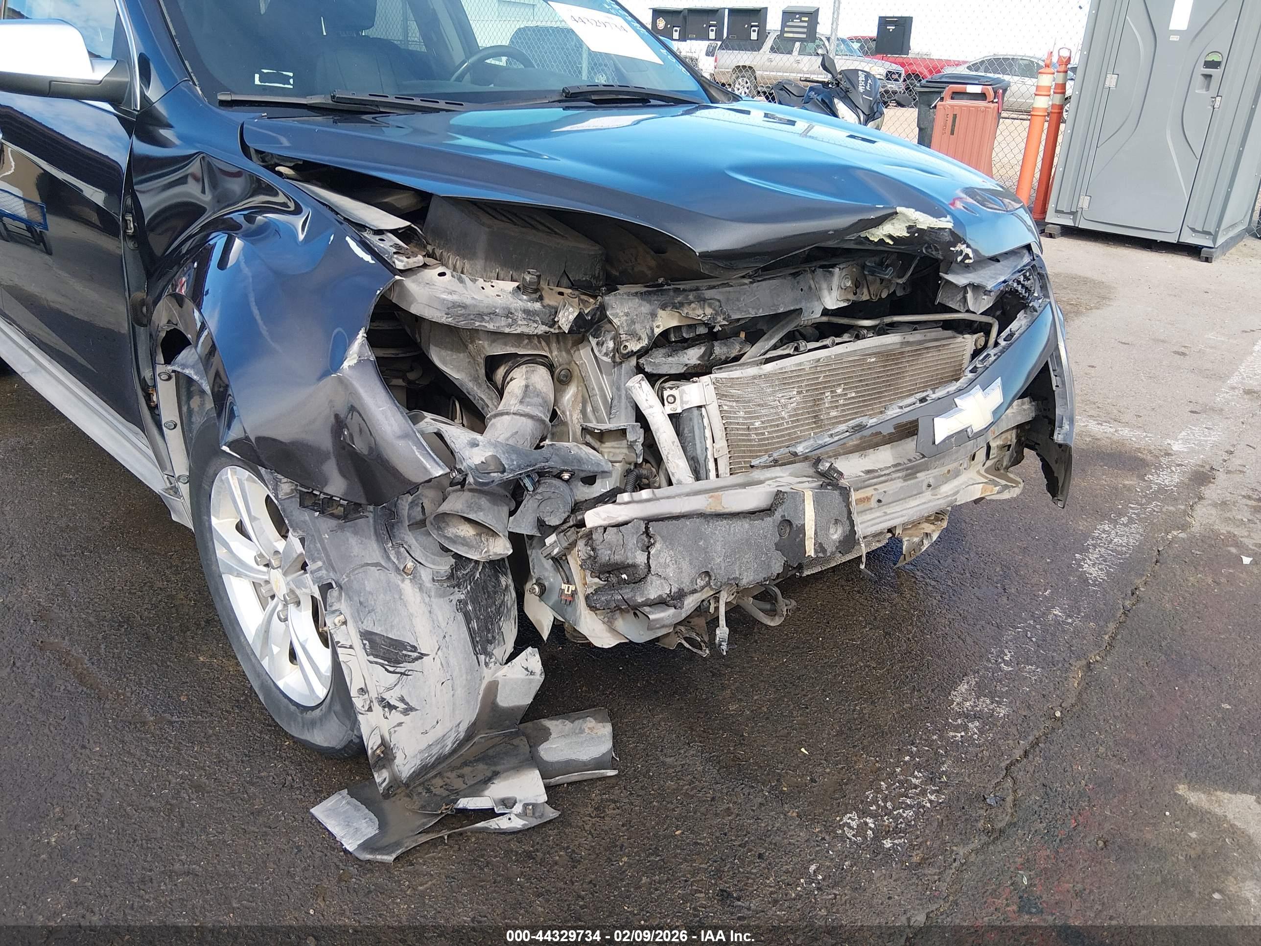 CHEVROLET EQUINOX image 6