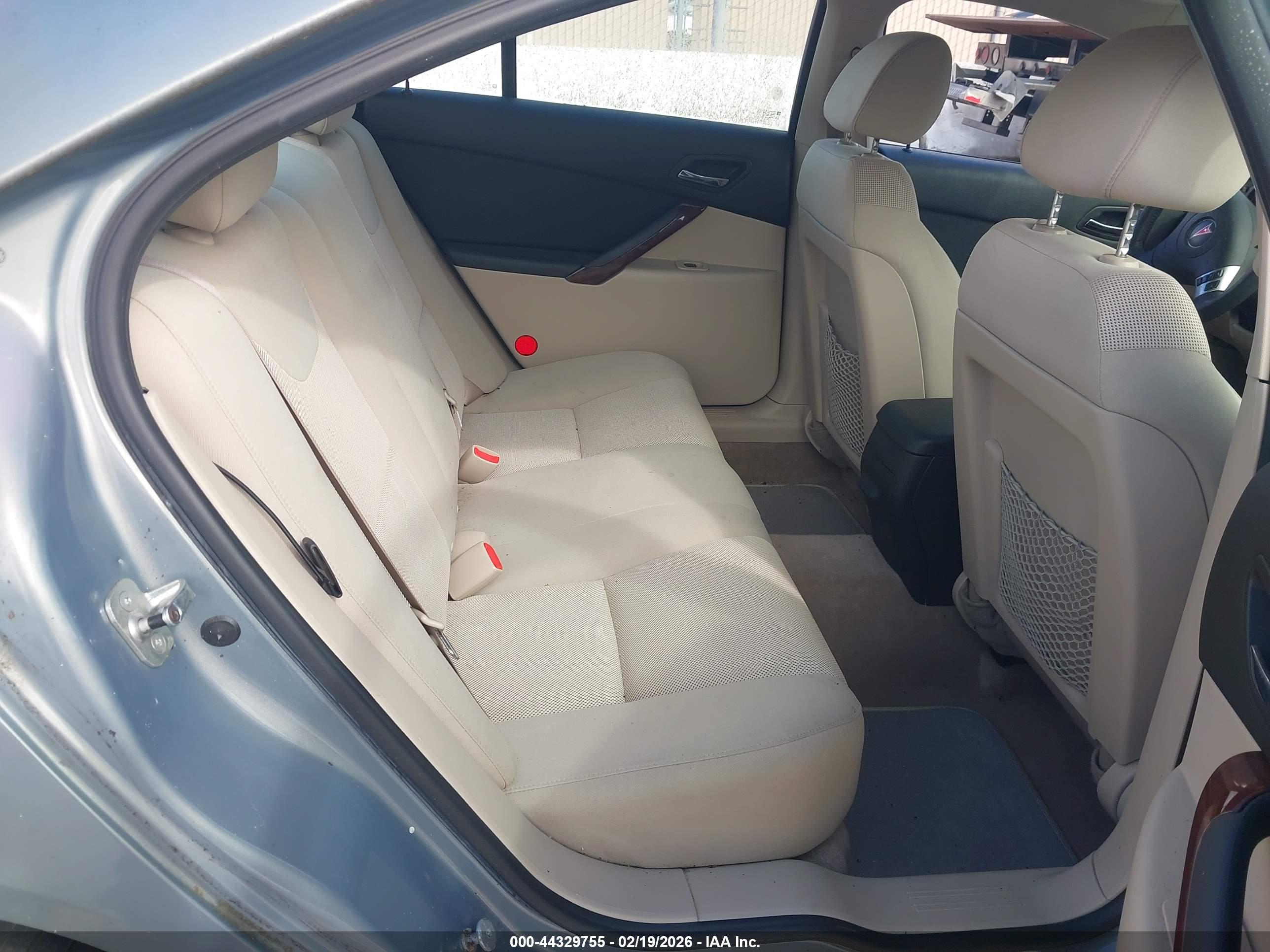 PONTIAC G6 image 8