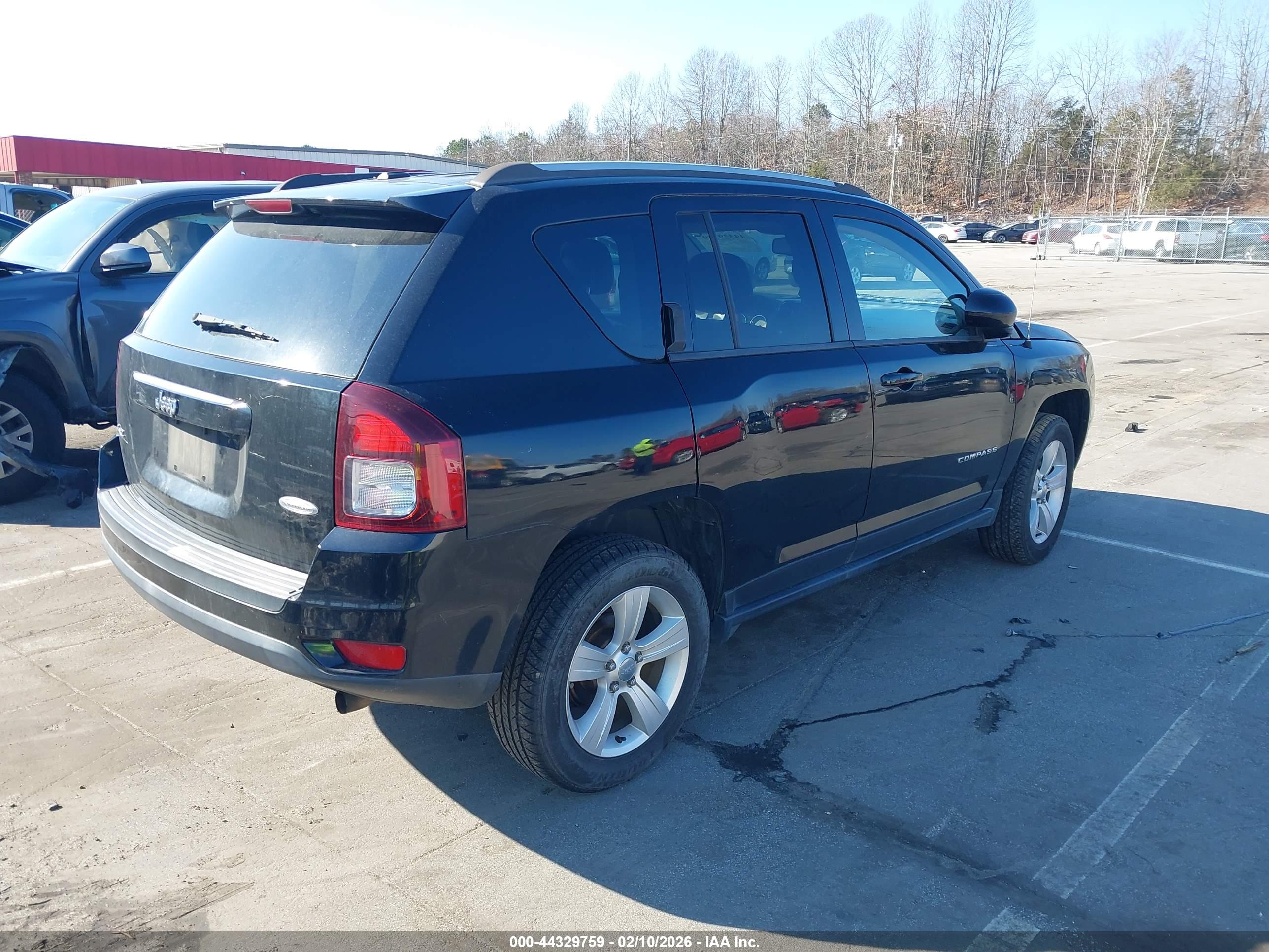 JEEP COMPASS image 4