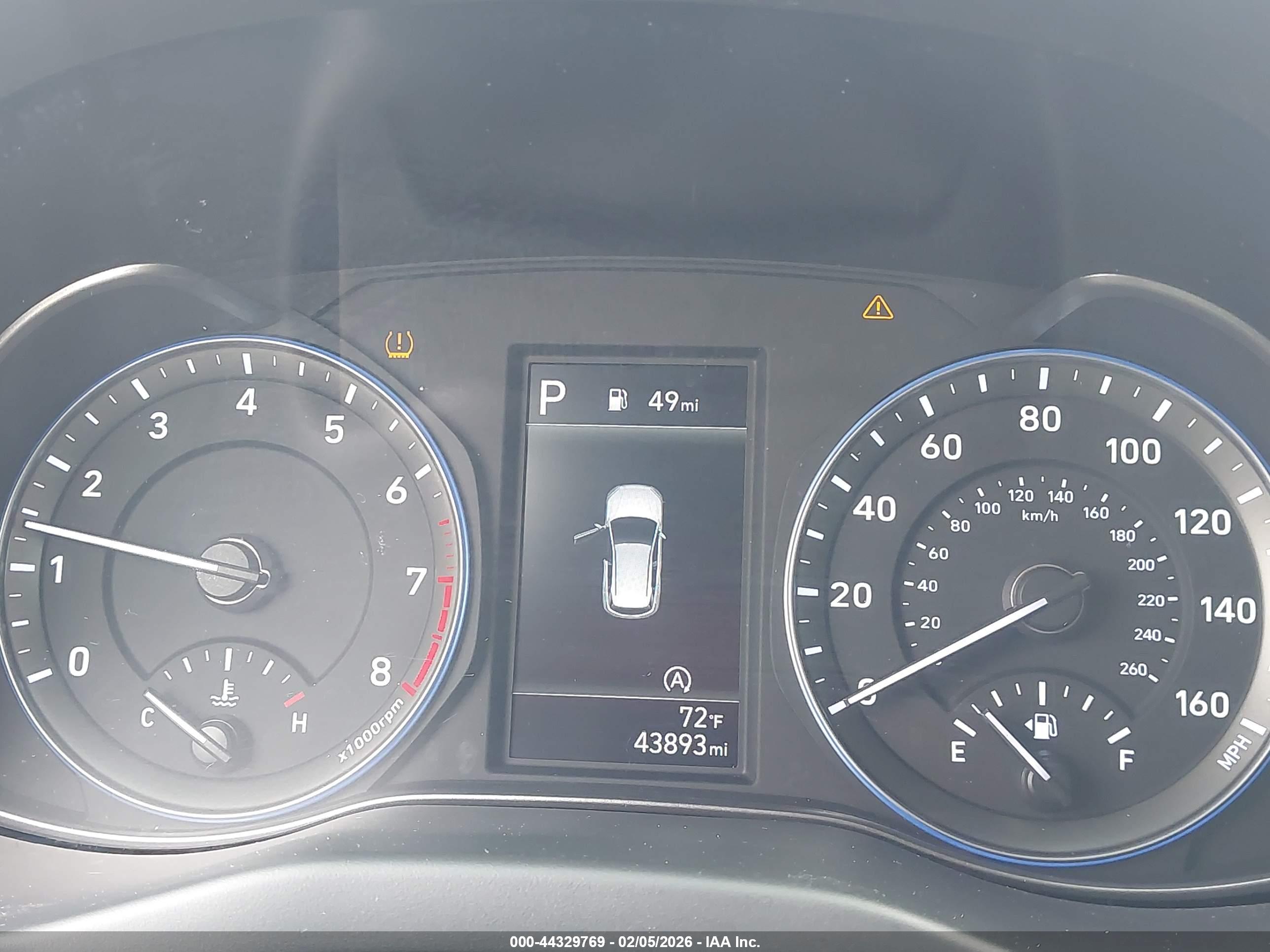 HYUNDAI KONA image 7
