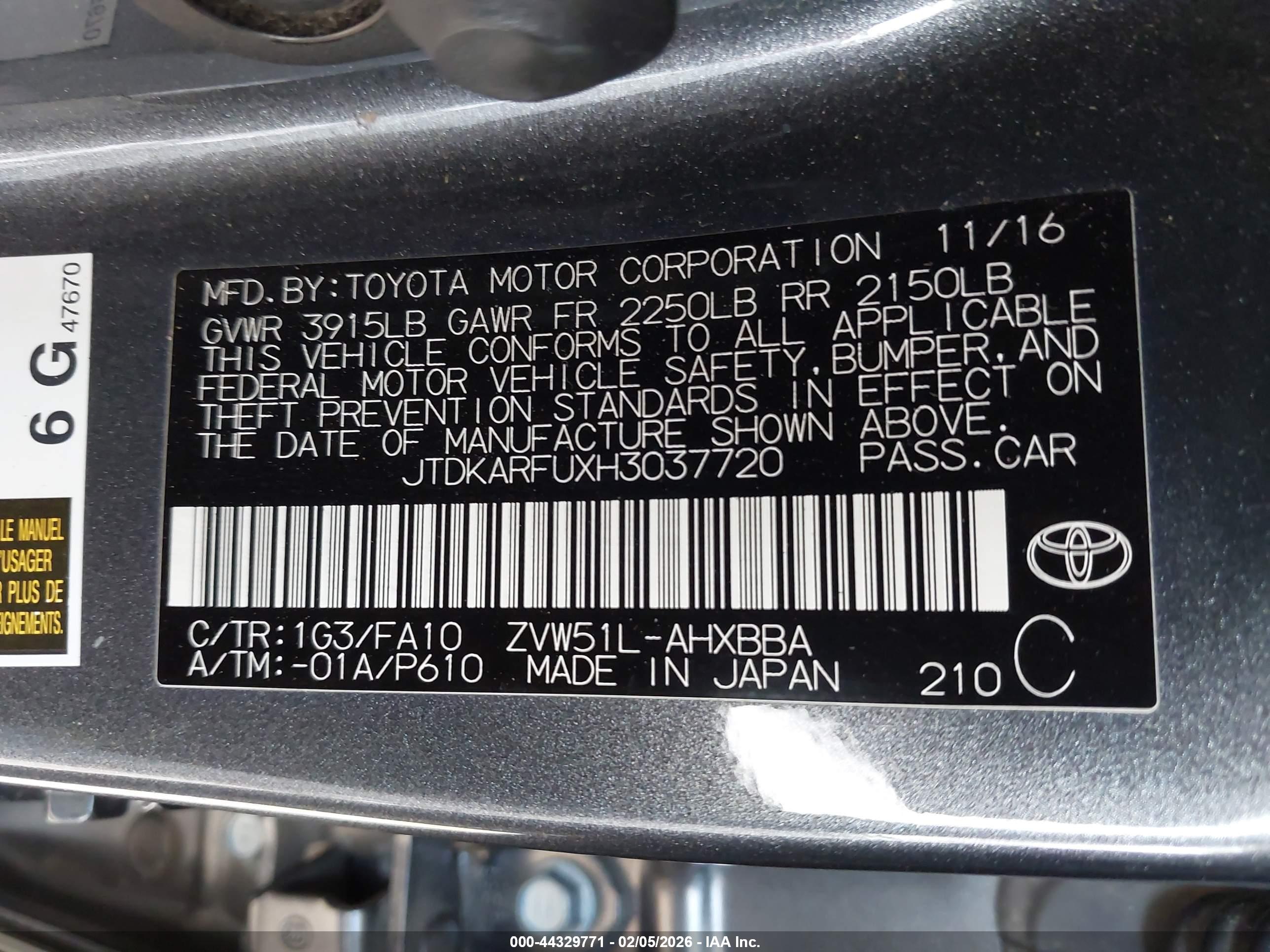 TOYOTA PRIUS image 9