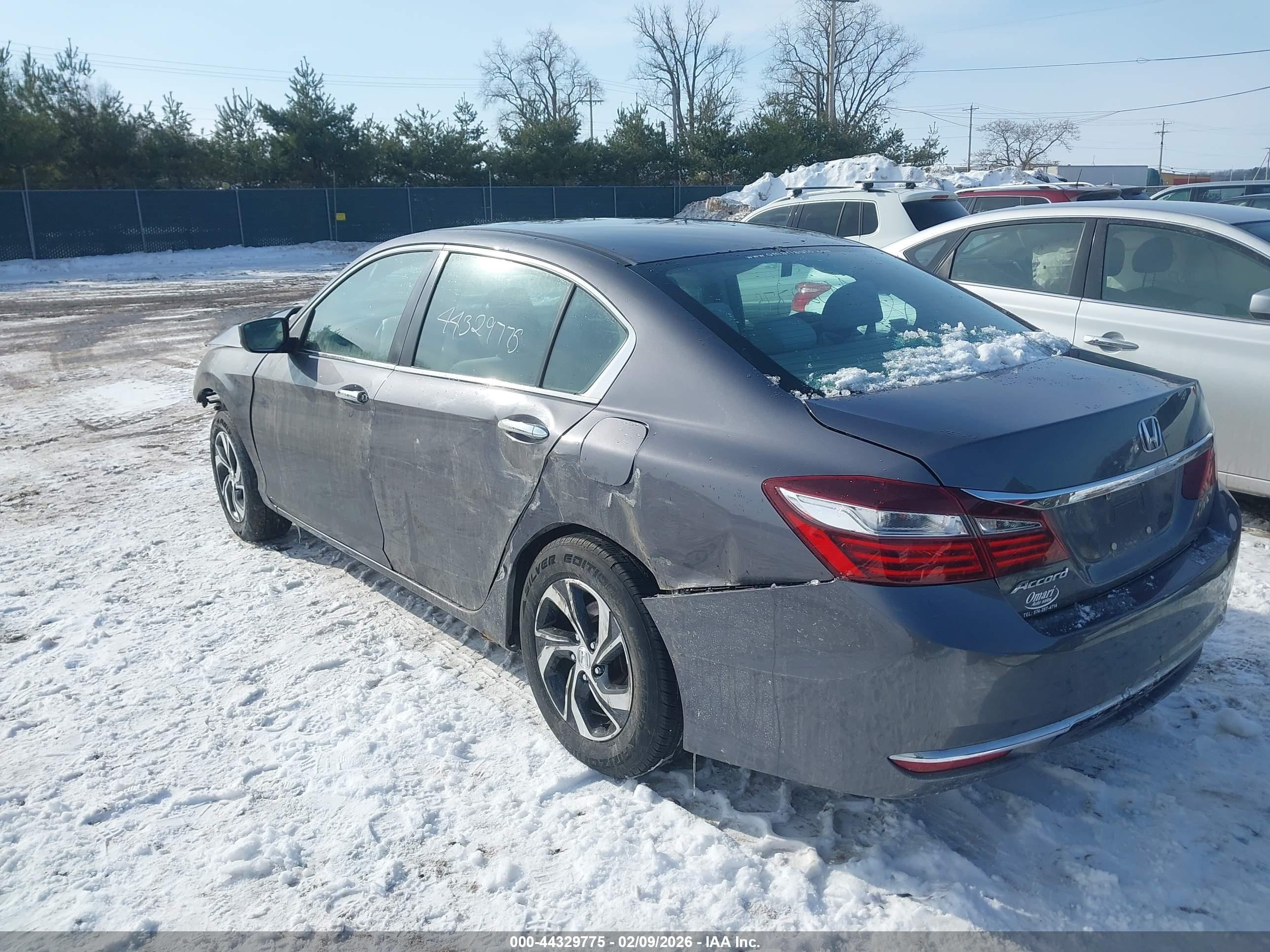 HONDA ACCORD image 3