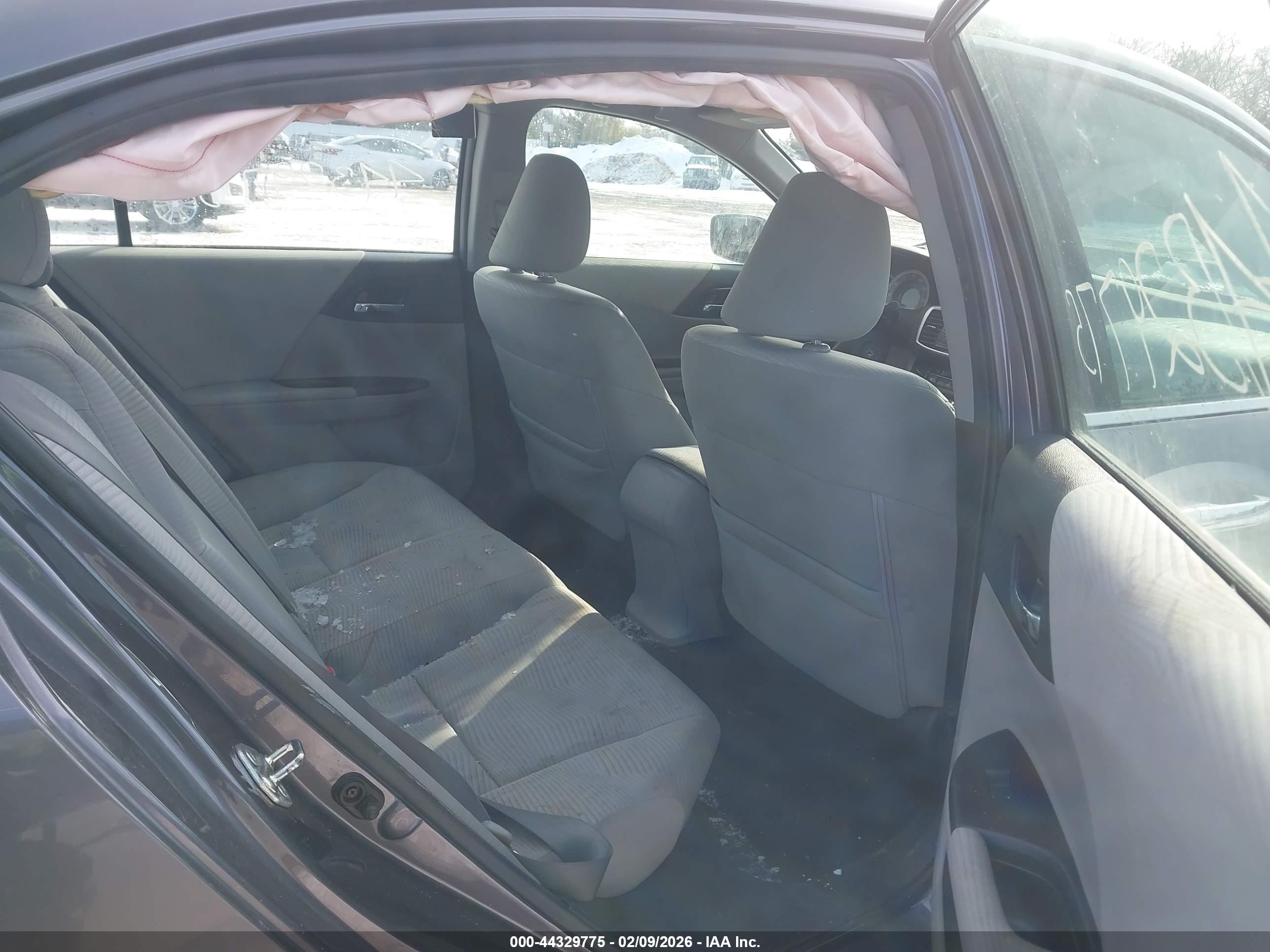 HONDA ACCORD image 8