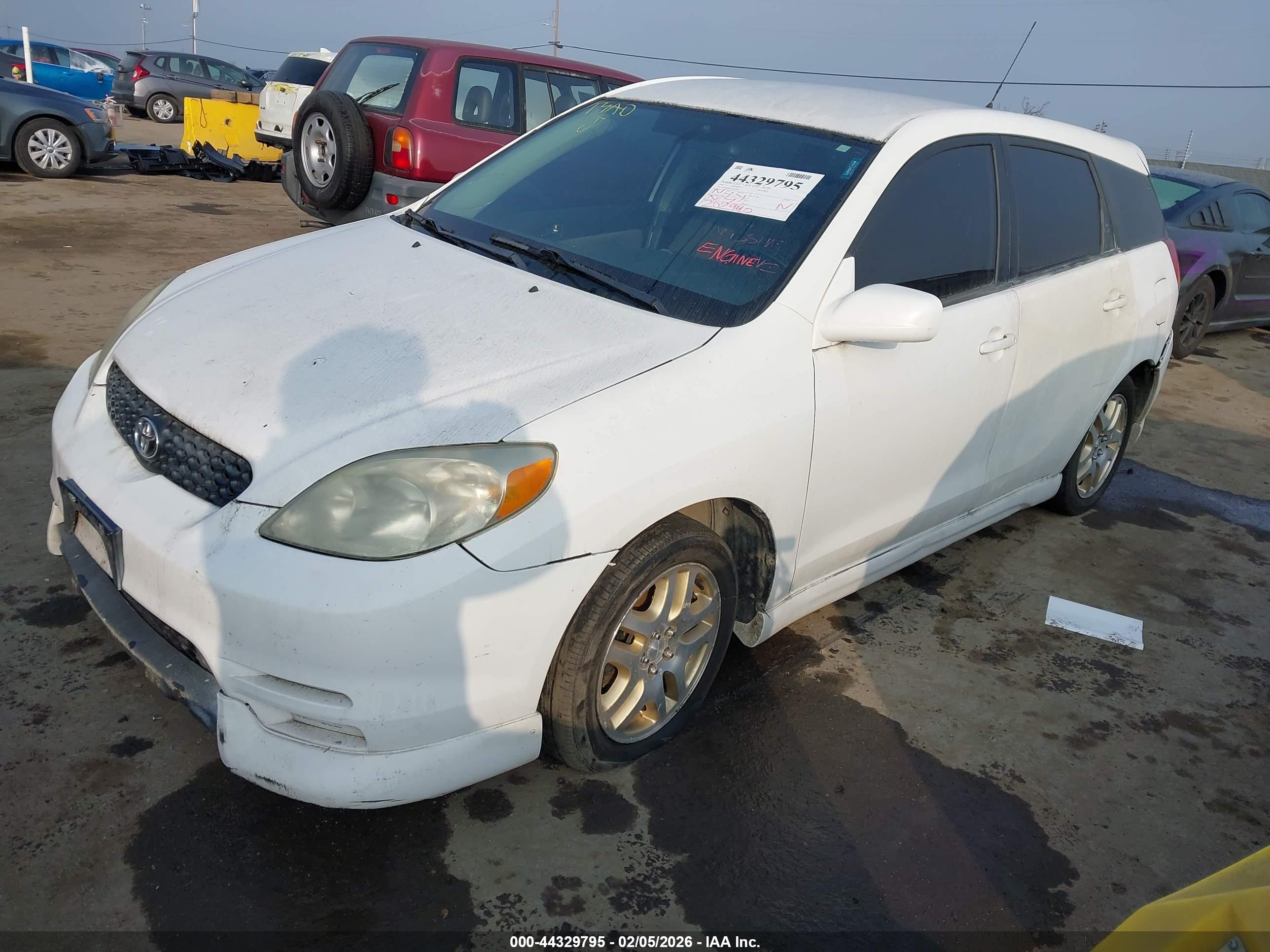 TOYOTA MATRIX image 2