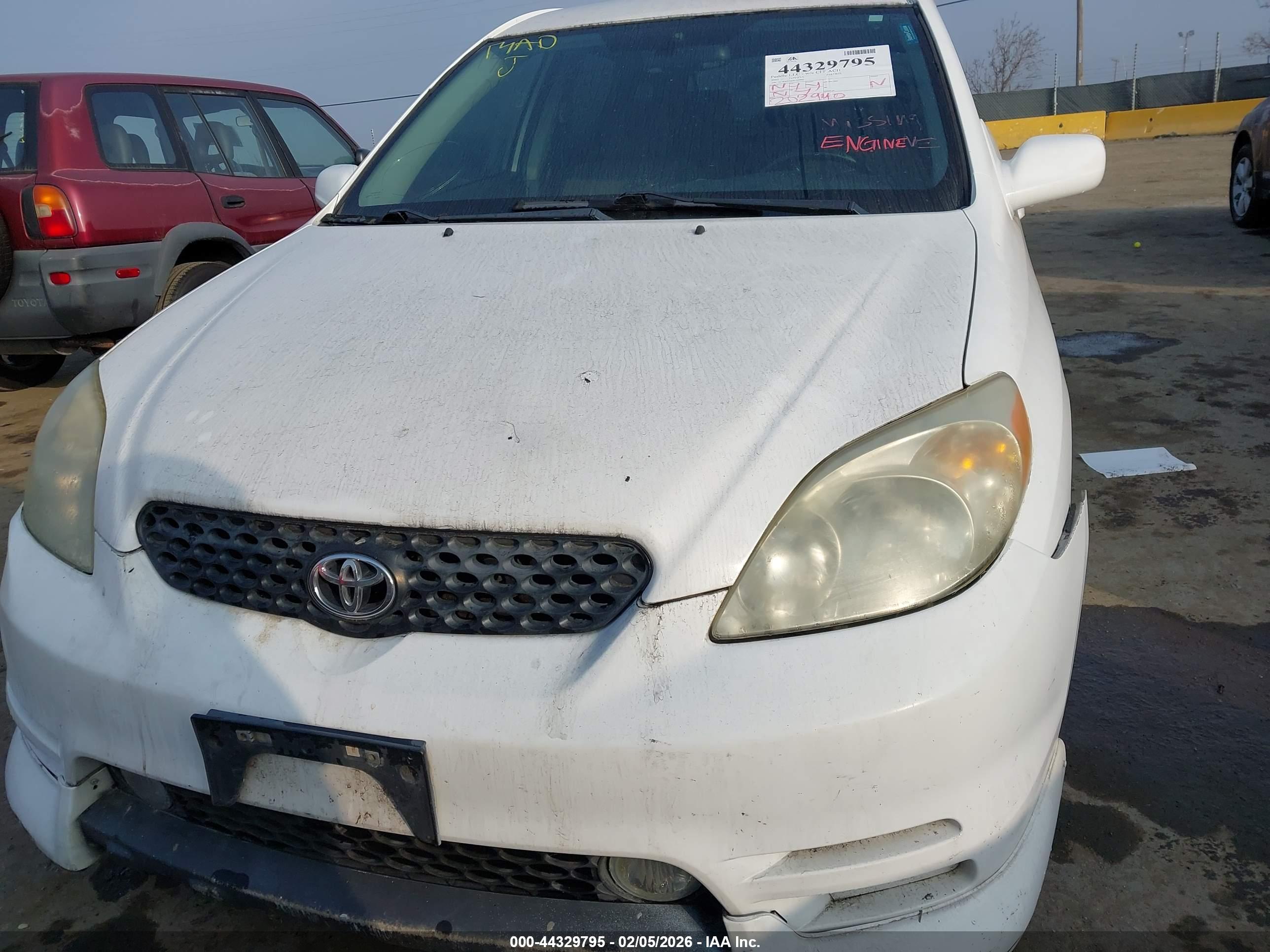 TOYOTA MATRIX image 6