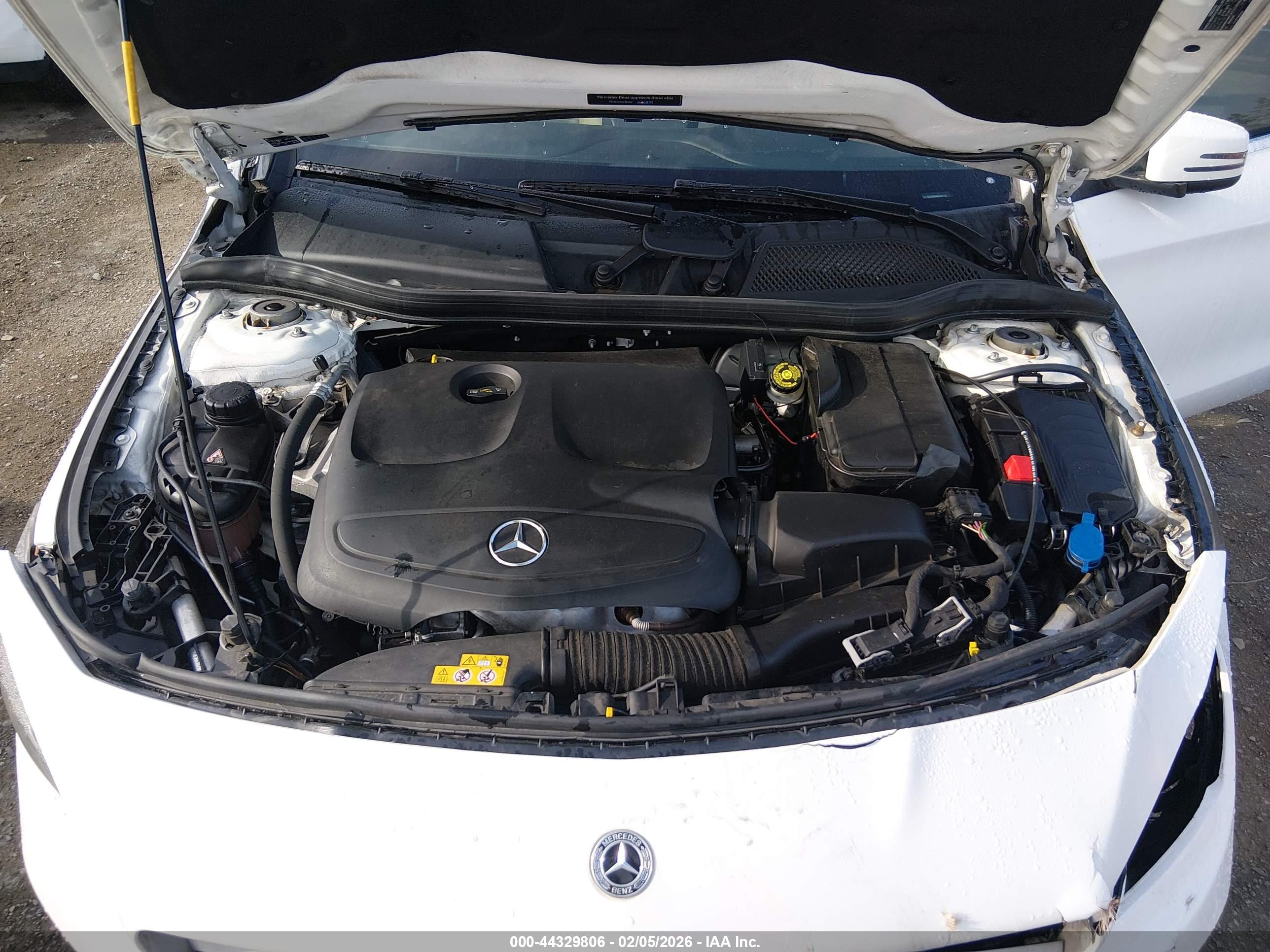 MERCEDES-BENZ CLA image 10
