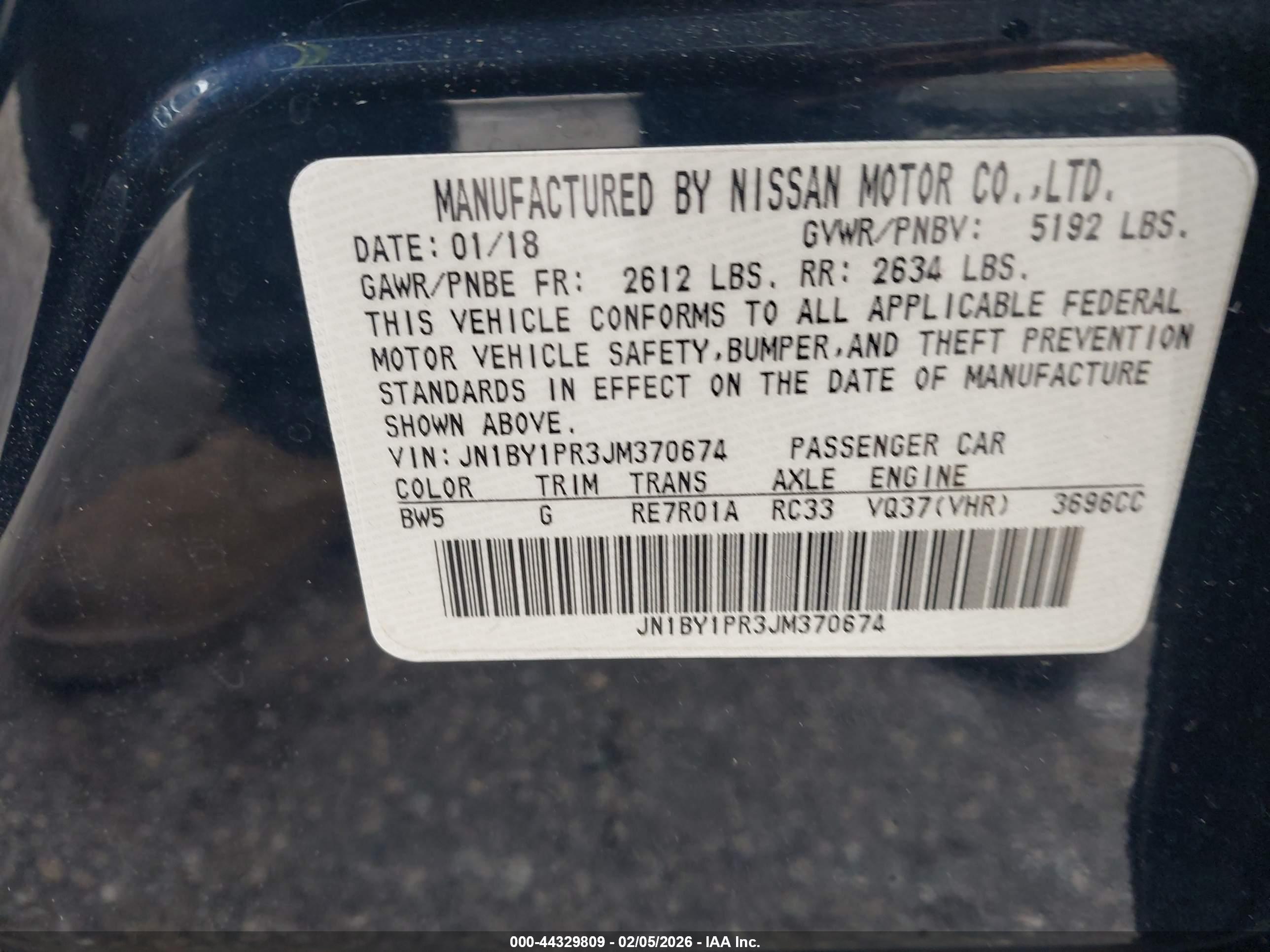 INFINITI Q70L image 9