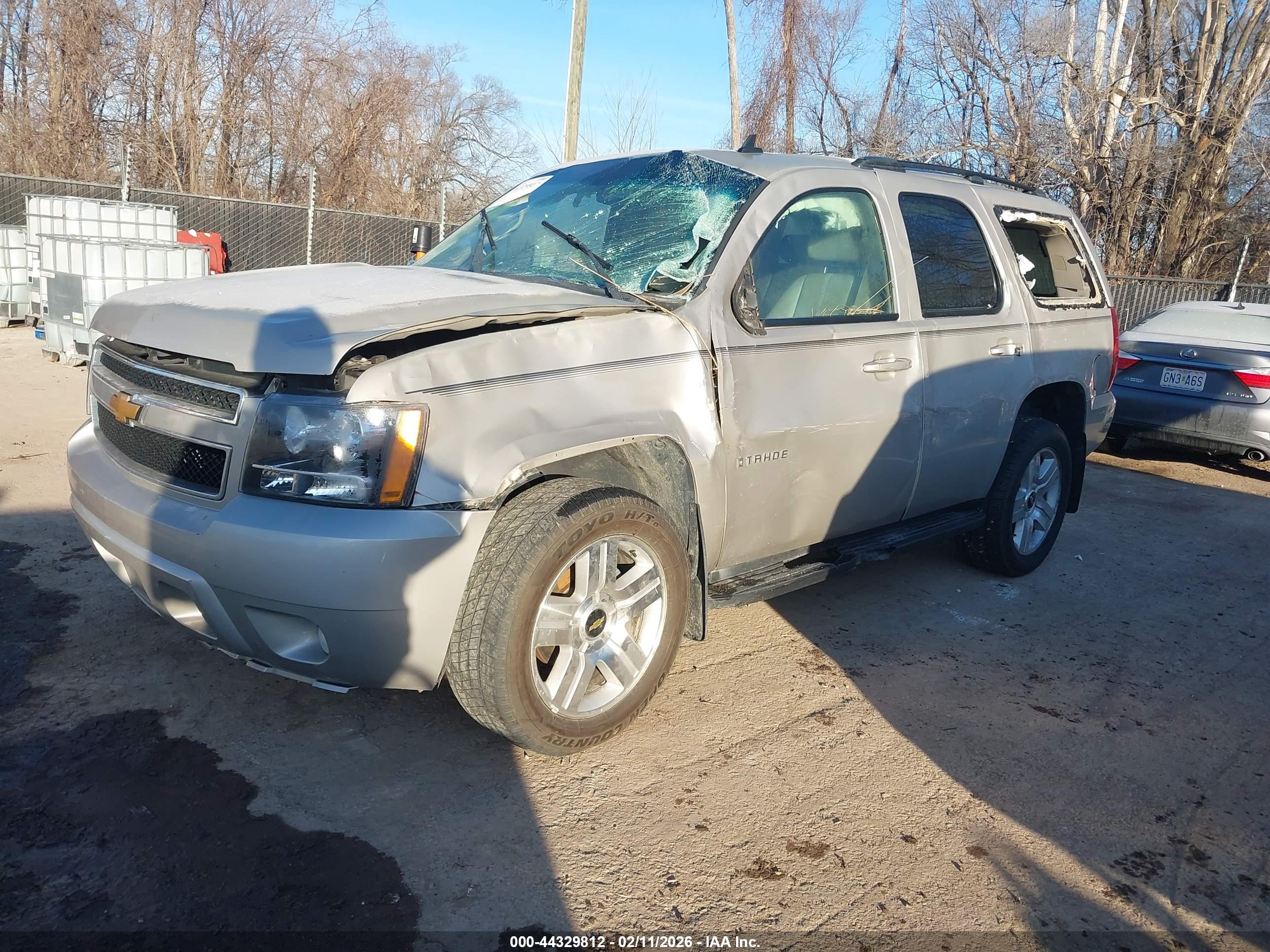 CHEVROLET TAHOE image 2