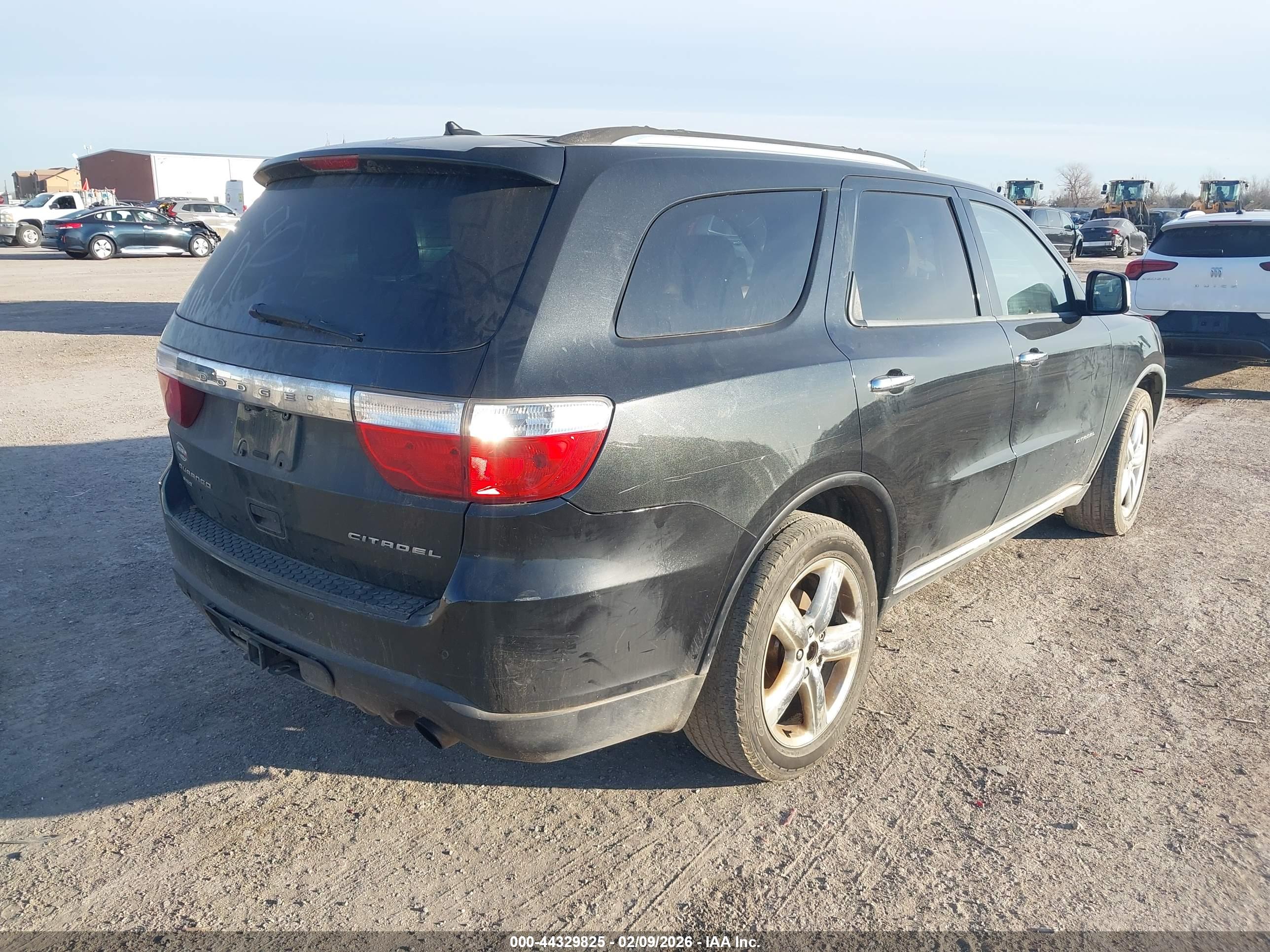 DODGE DURANGO image 4
