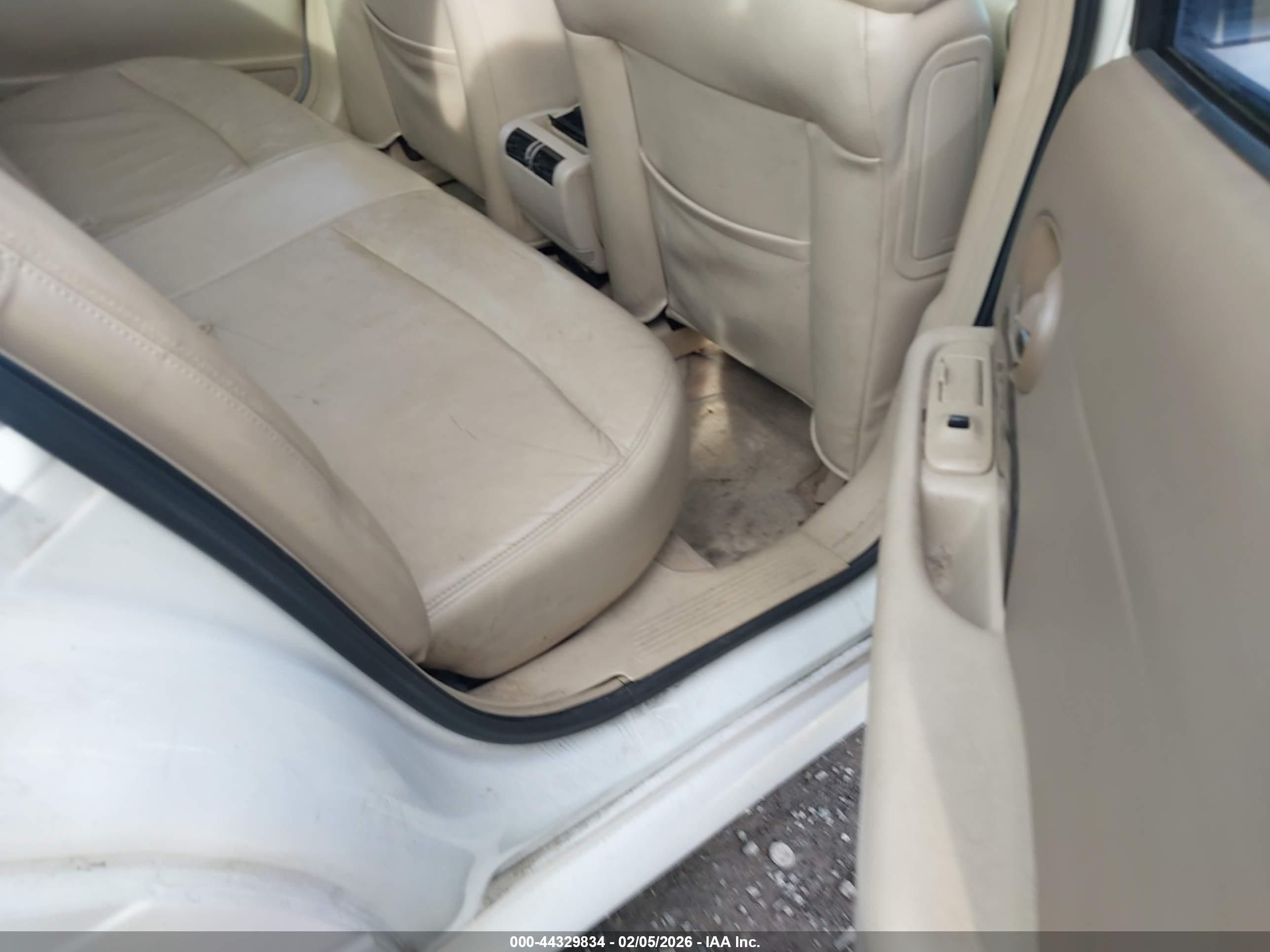 BUICK LESABRE image 8