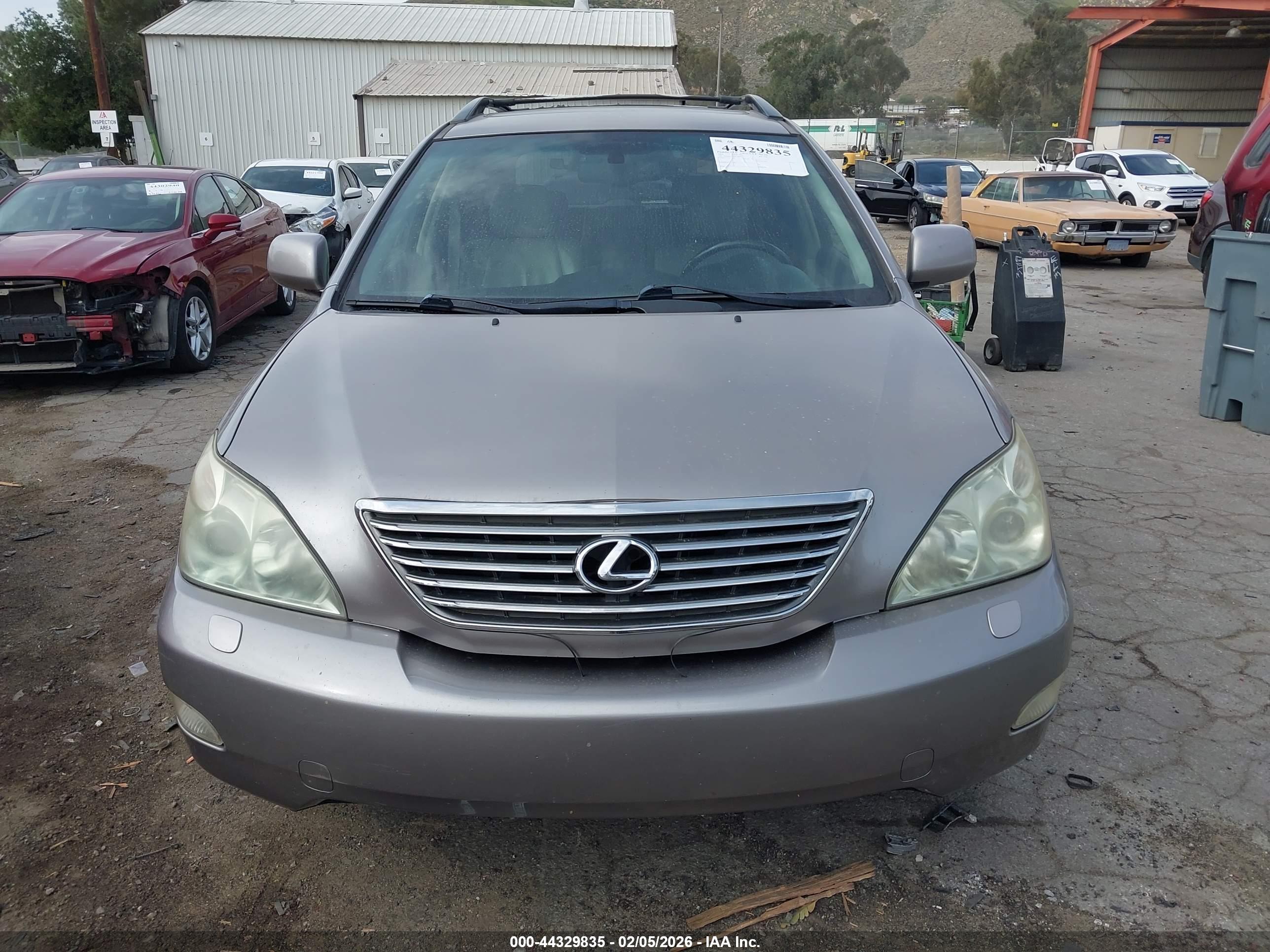 LEXUS RX image 6
