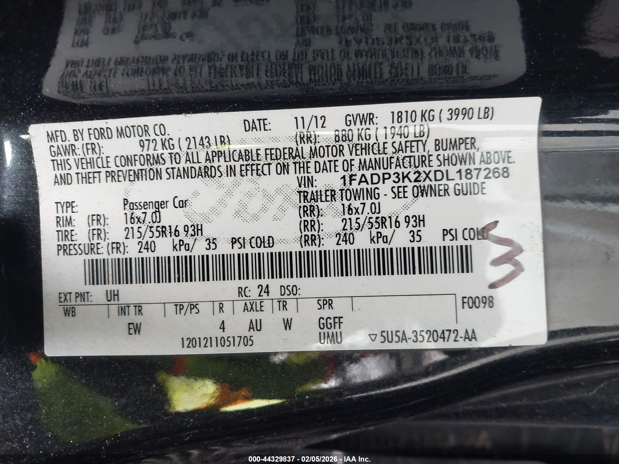 FORD FOCUS image 9