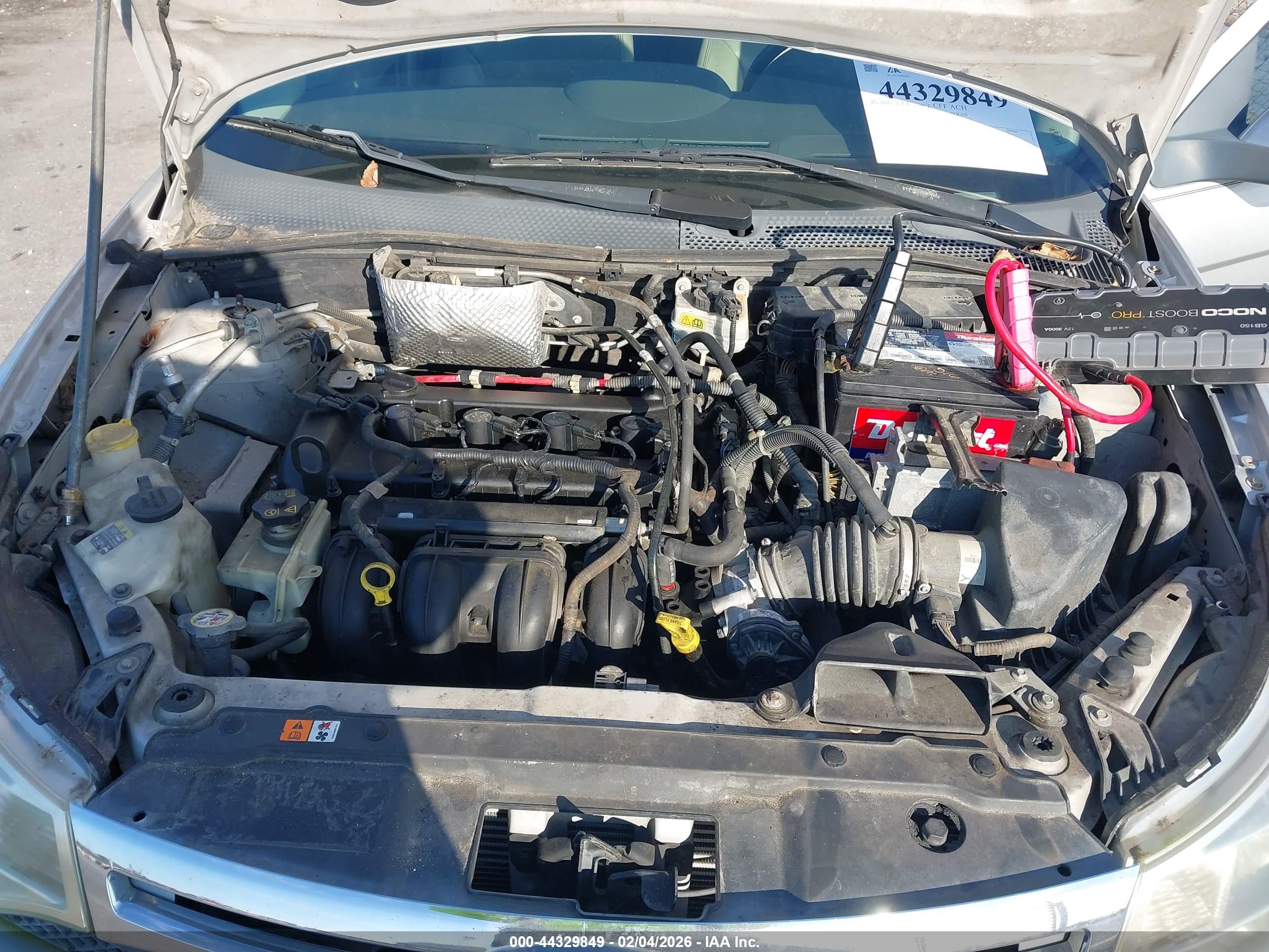 FORD FOCUS image 10