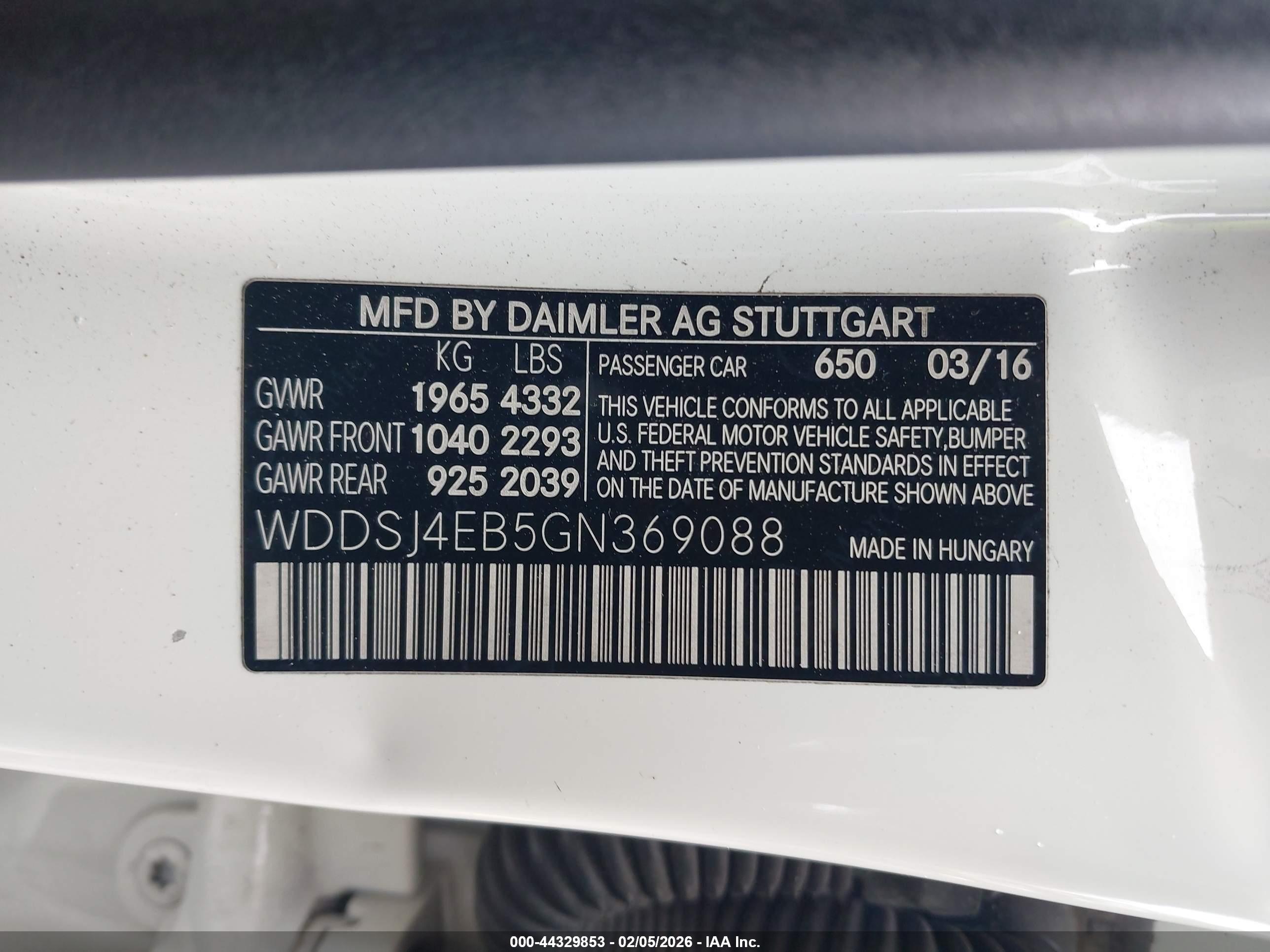 MERCEDES-BENZ CLA image 9