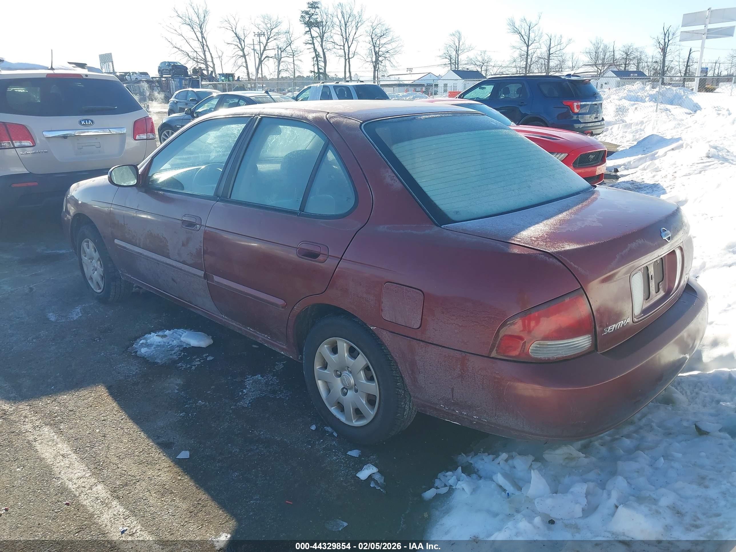 NISSAN SENTRA image 3