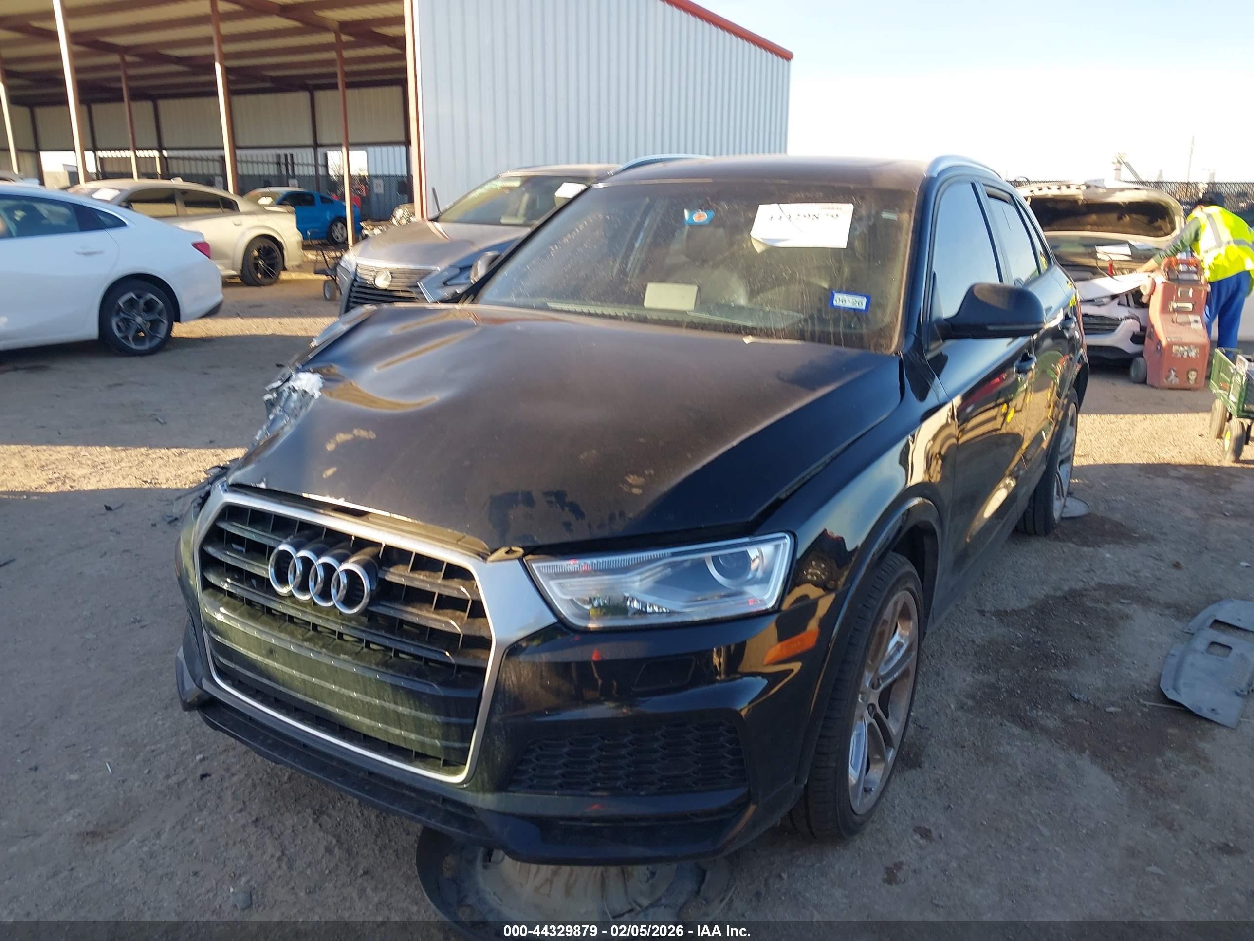 AUDI Q3 image 2