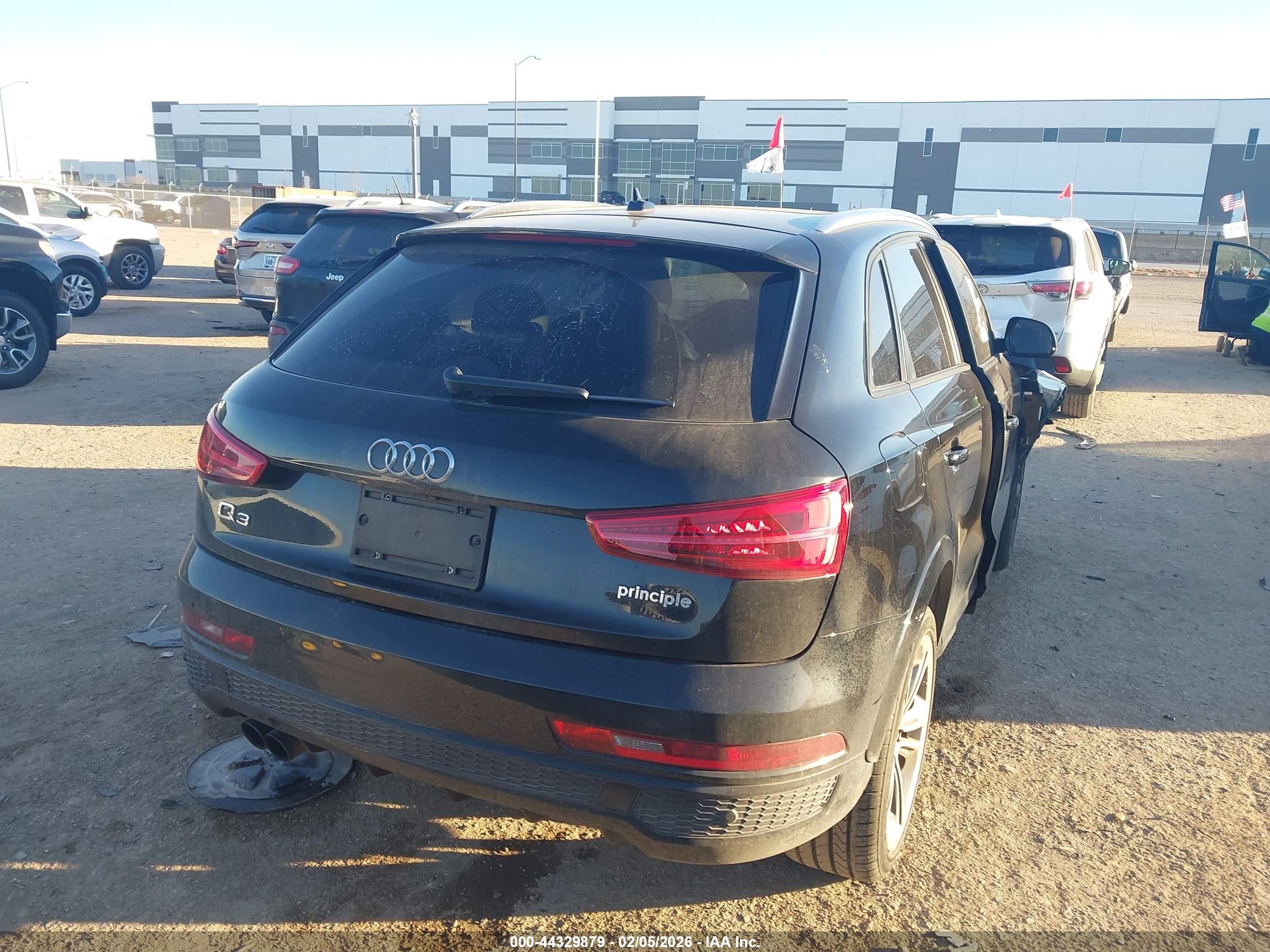 AUDI Q3 image 4