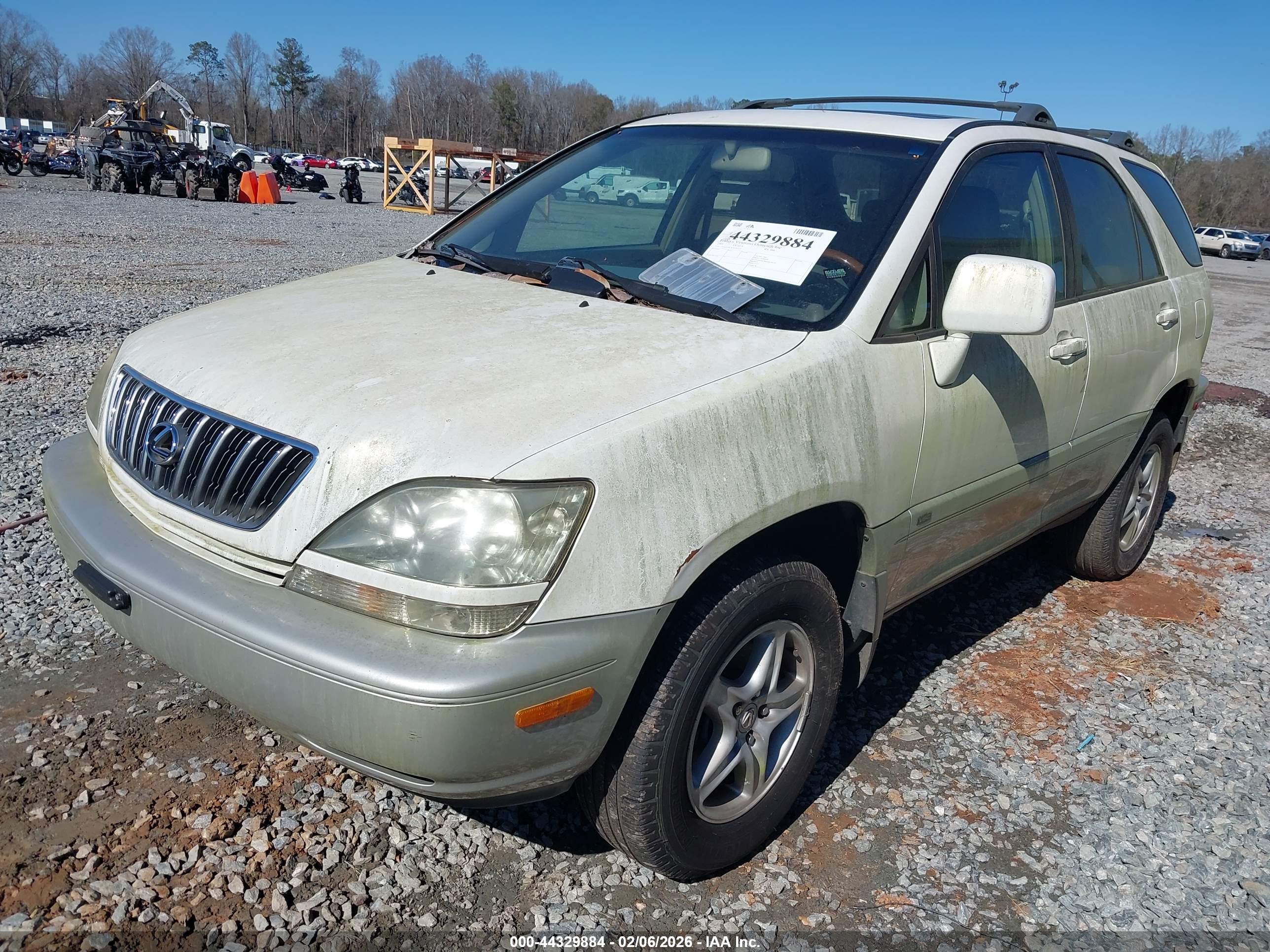 LEXUS RX image 2