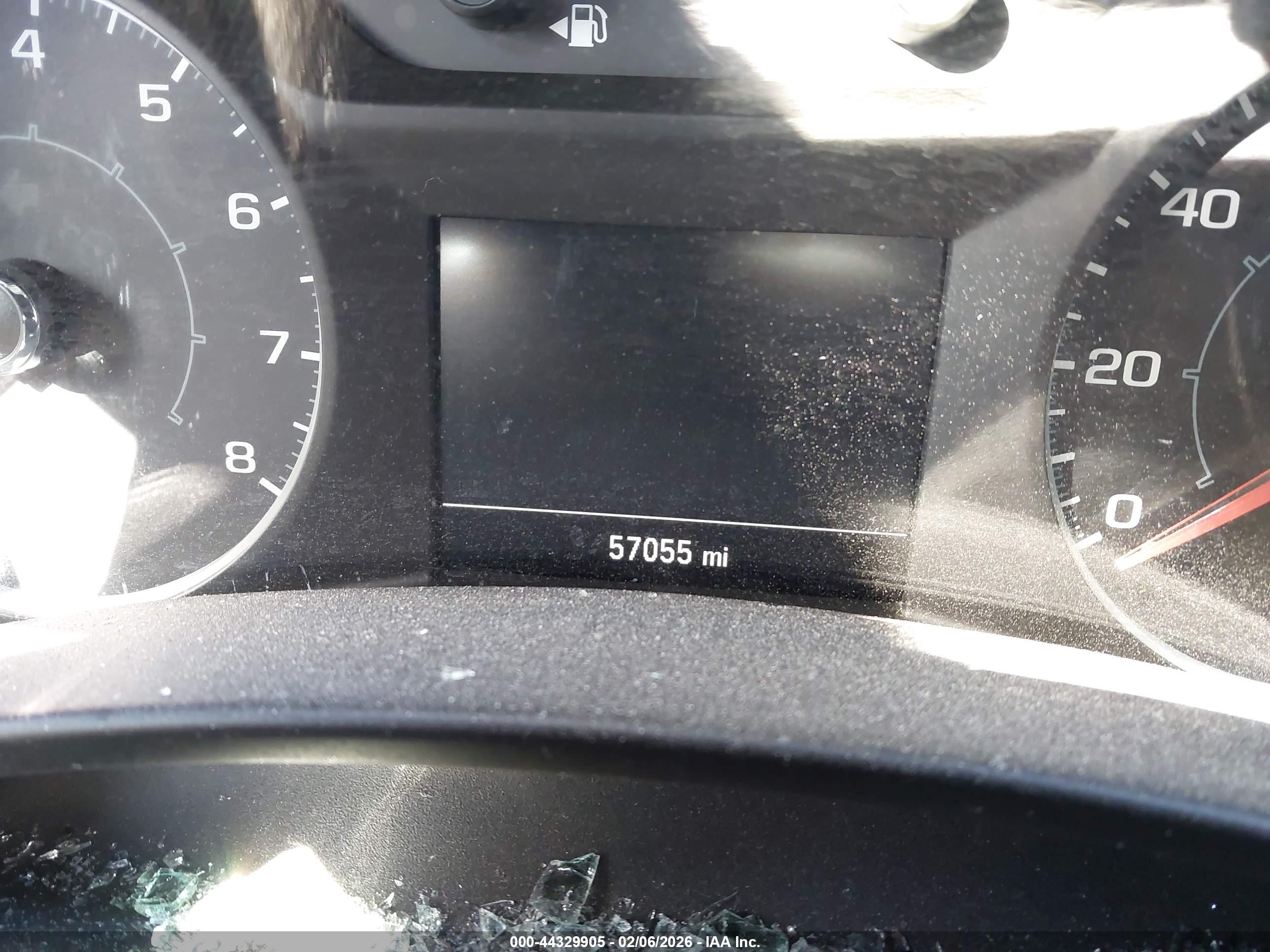 GMC TERRAIN image 7