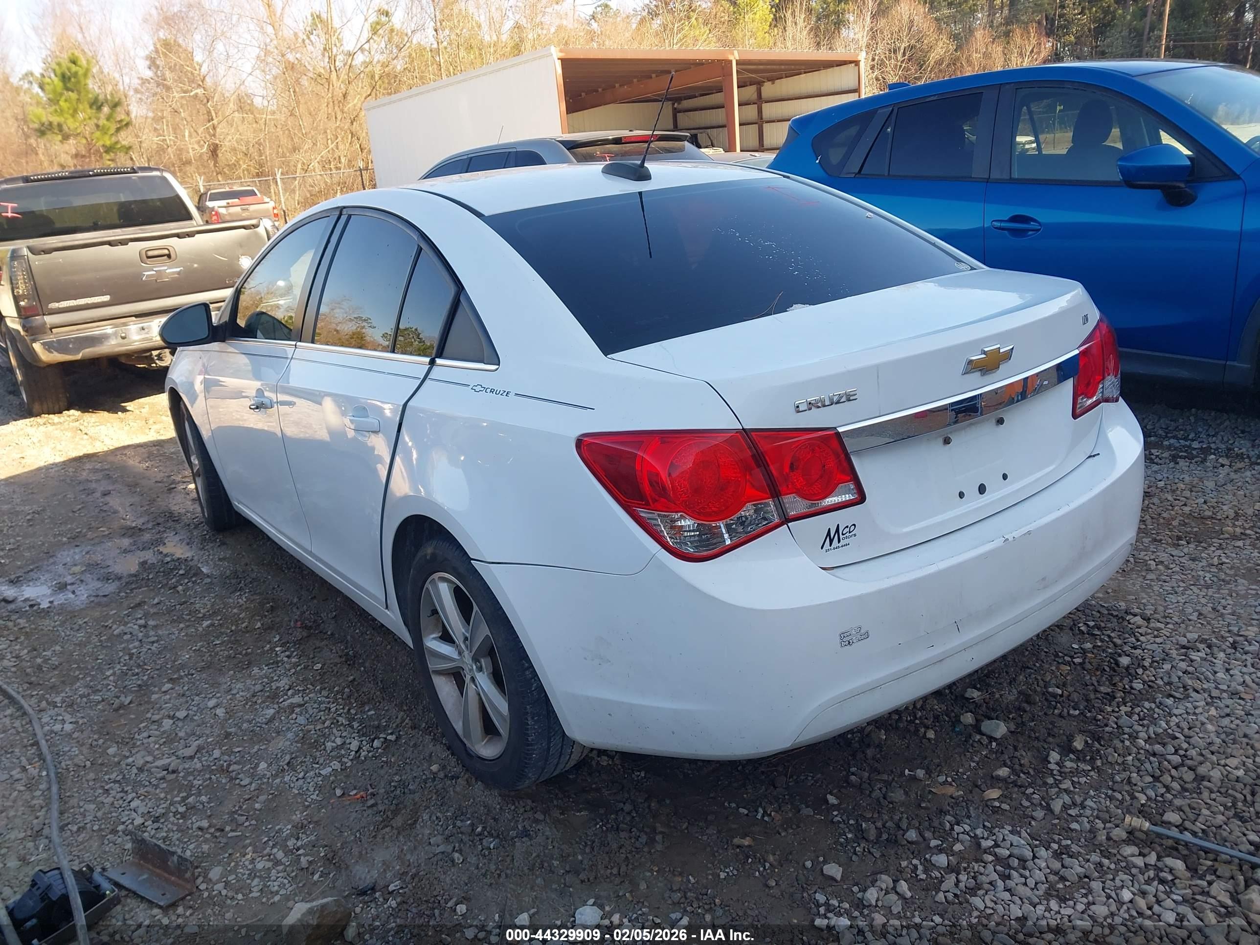CHEVROLET CRUZE image 3