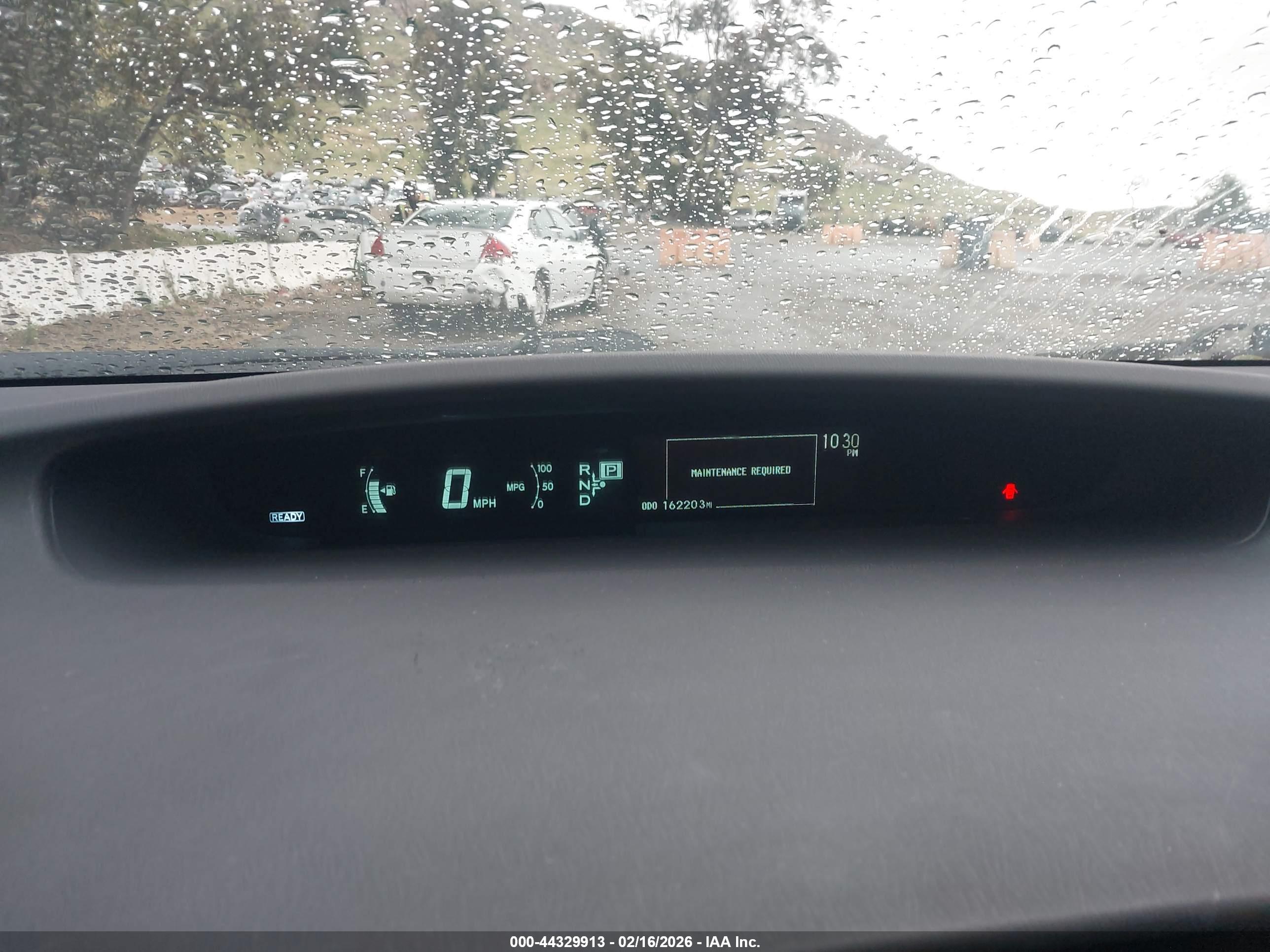 TOYOTA PRIUS image 7