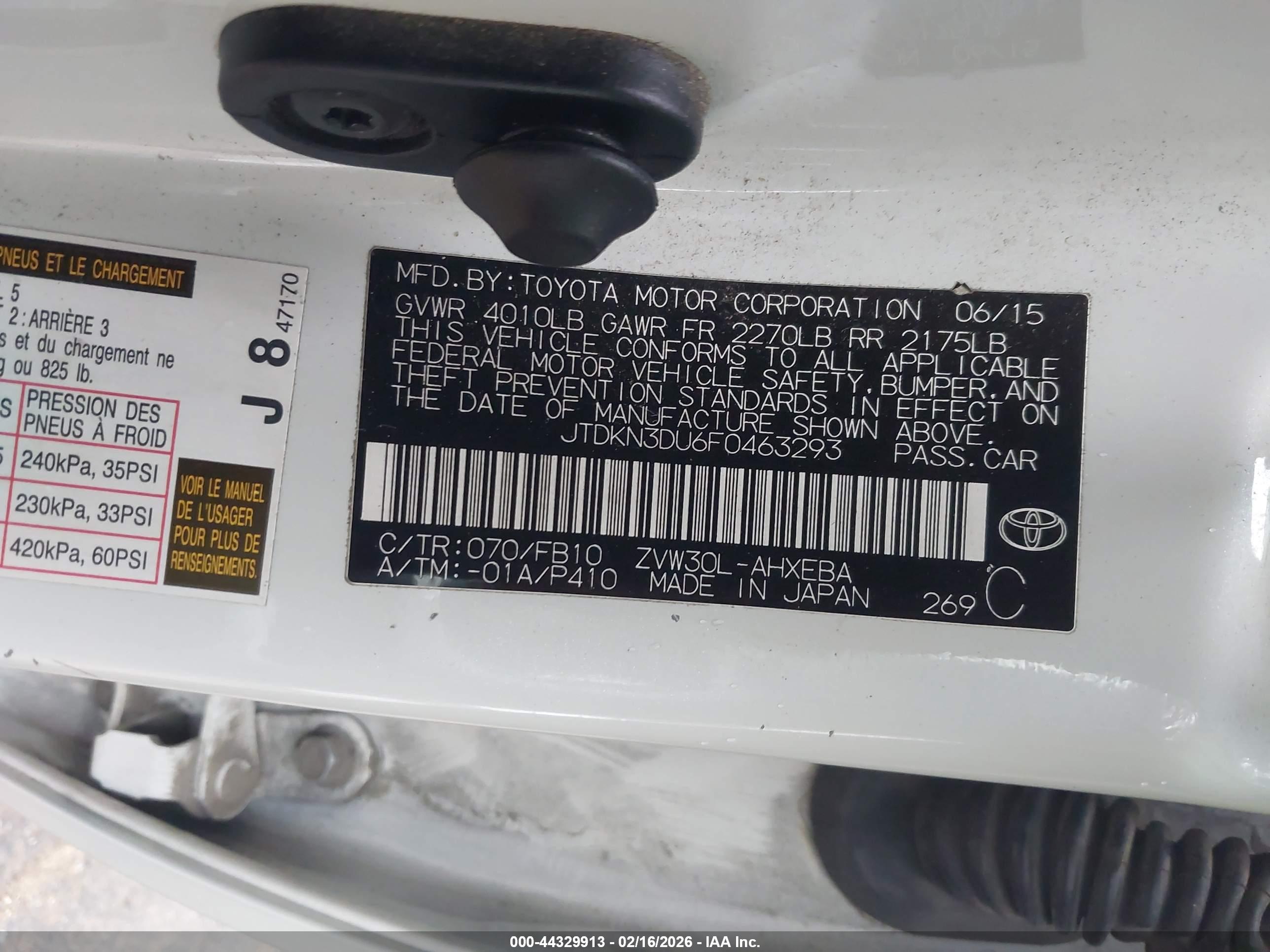 TOYOTA PRIUS image 9