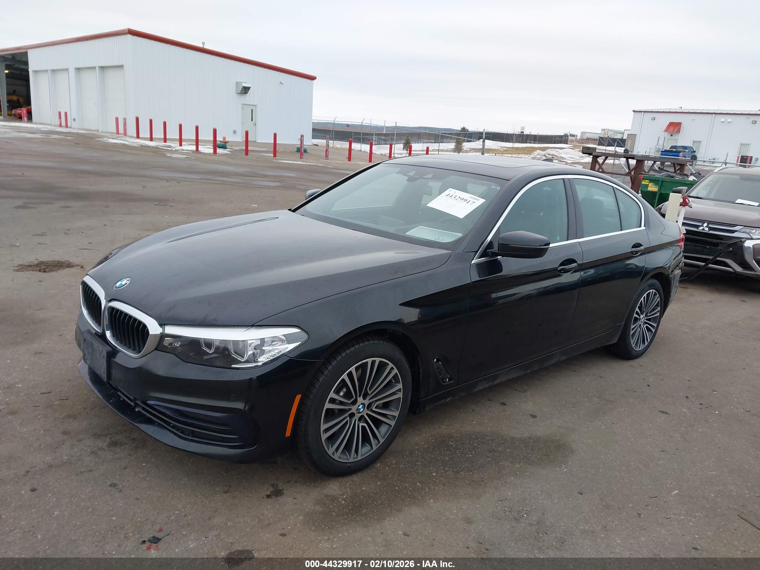 BMW 530I image 2
