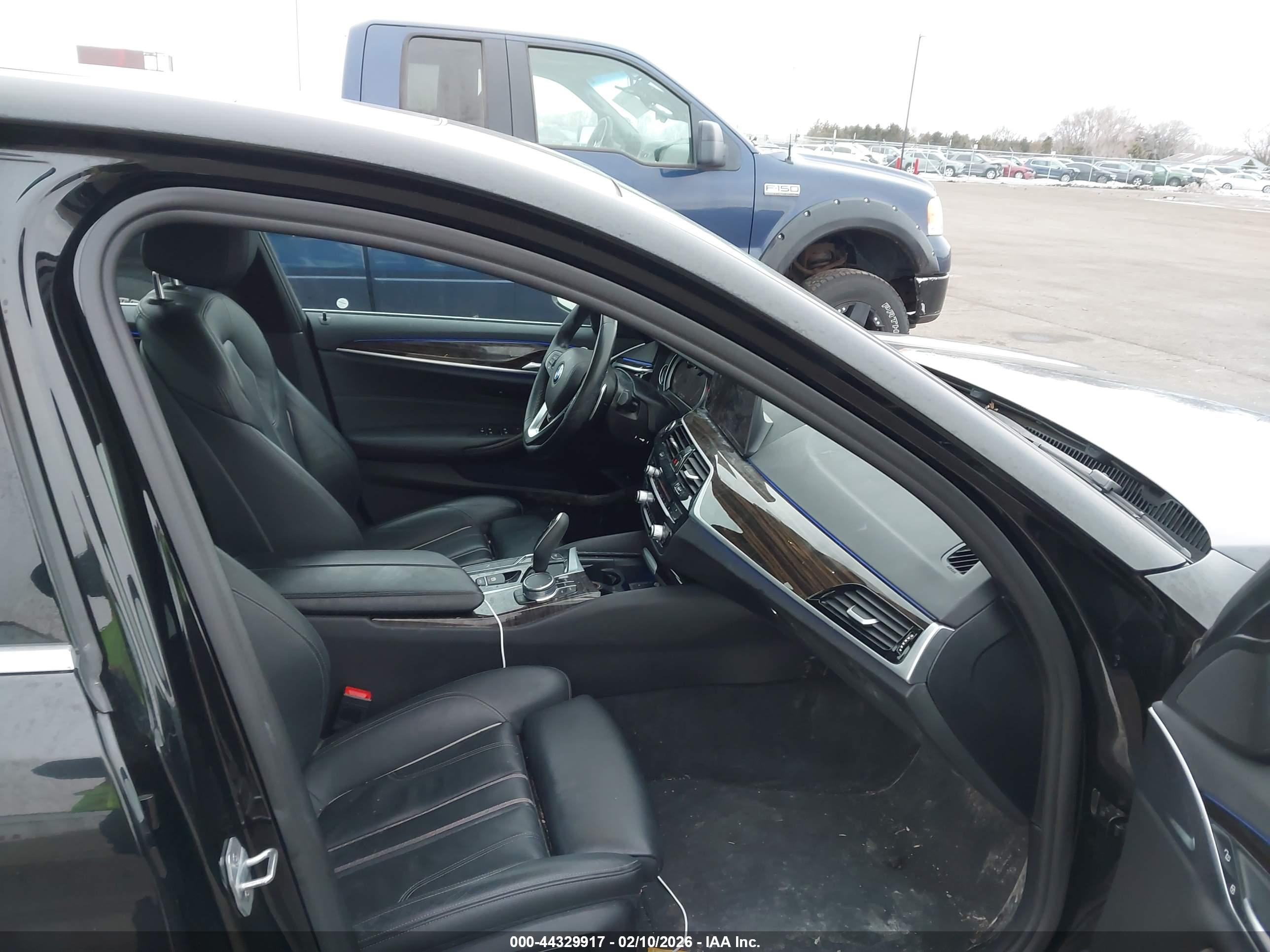 BMW 530I image 5