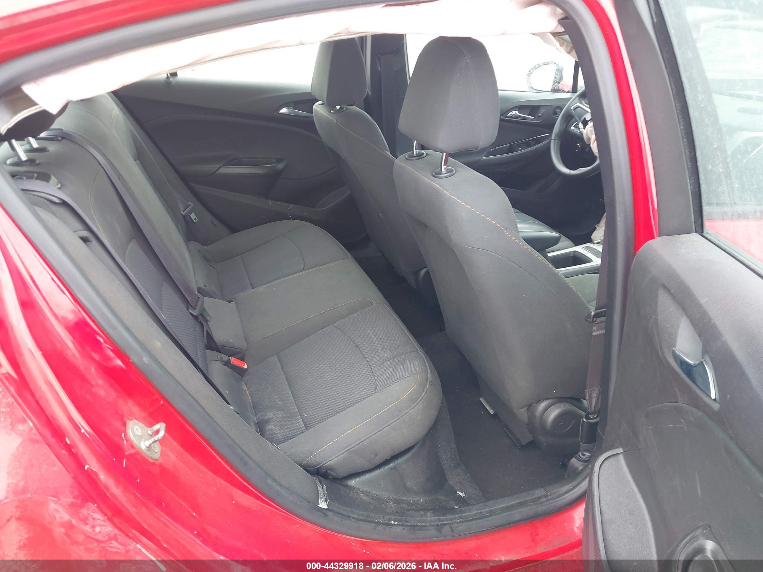 CHEVROLET CRUZE image 8