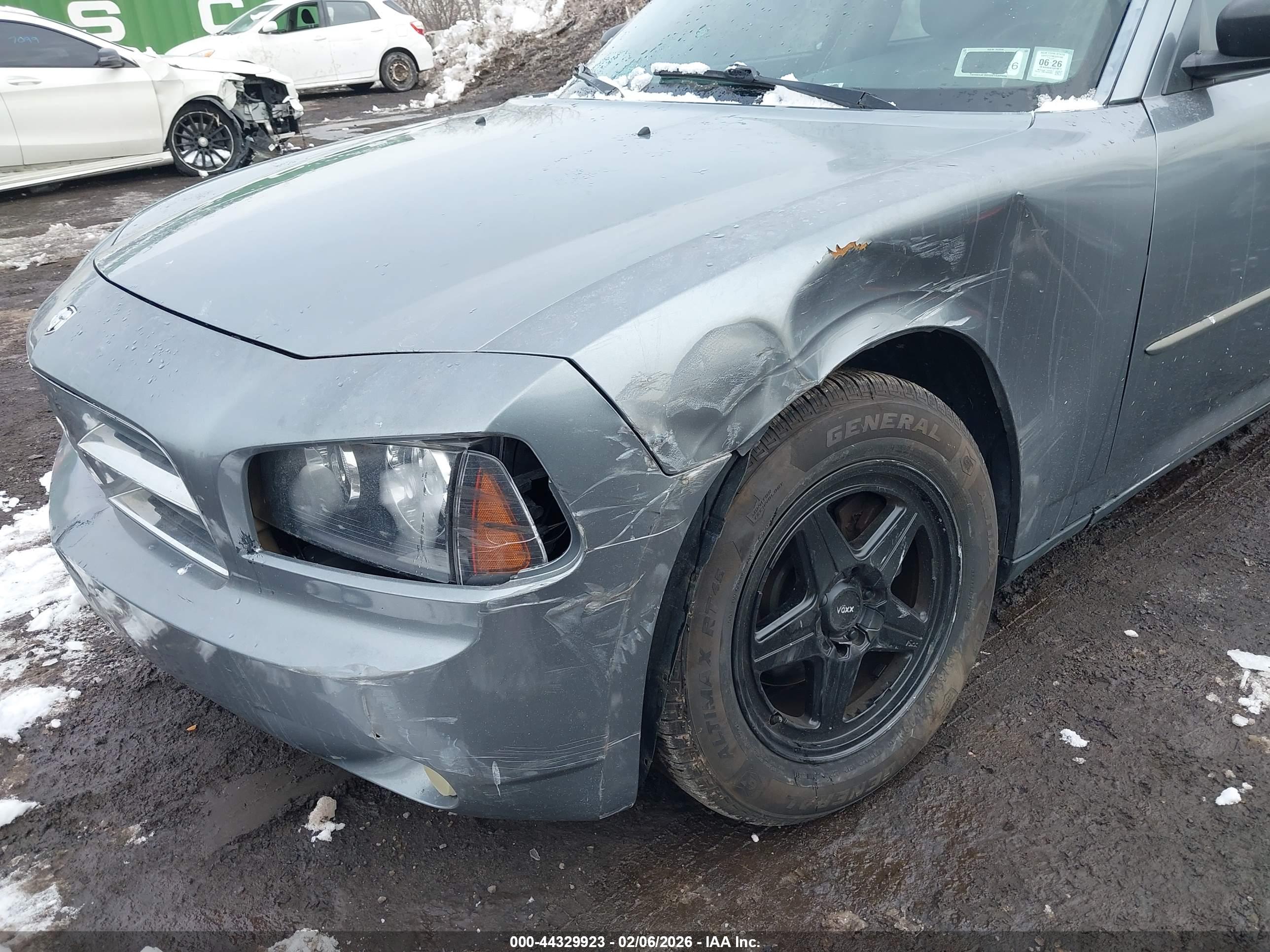 DODGE CHARGER image 6