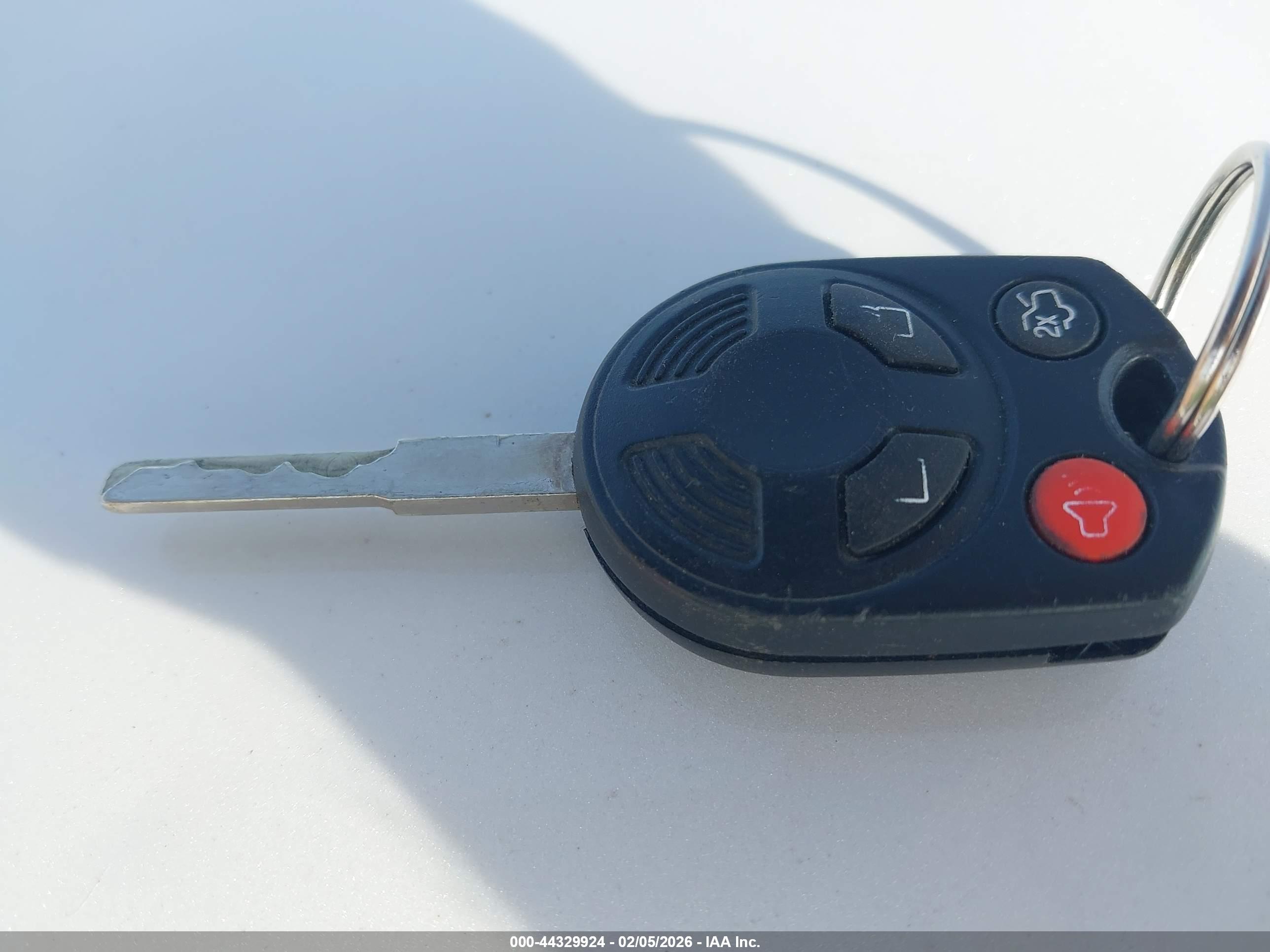FORD FOCUS image 11