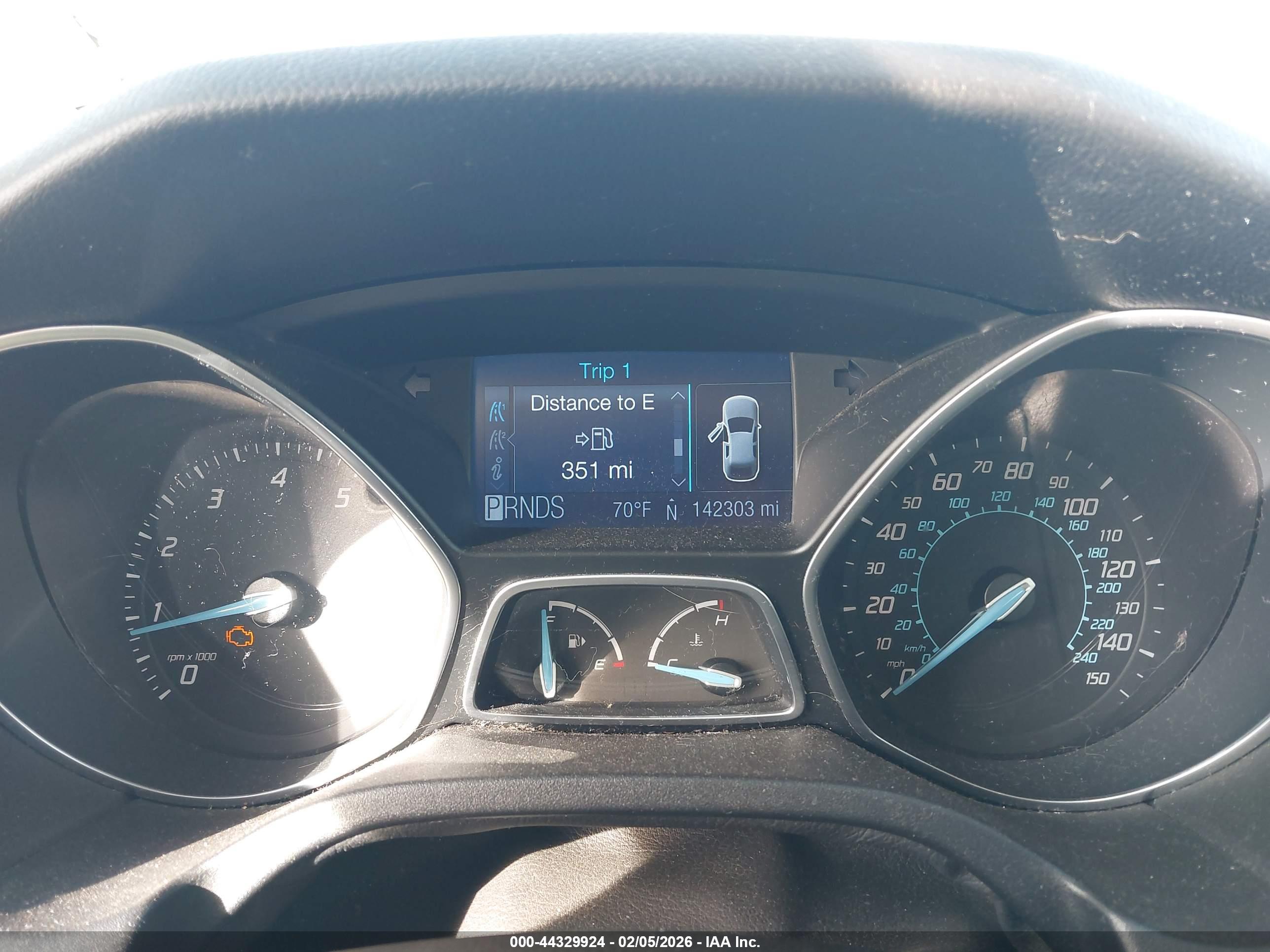 FORD FOCUS image 7