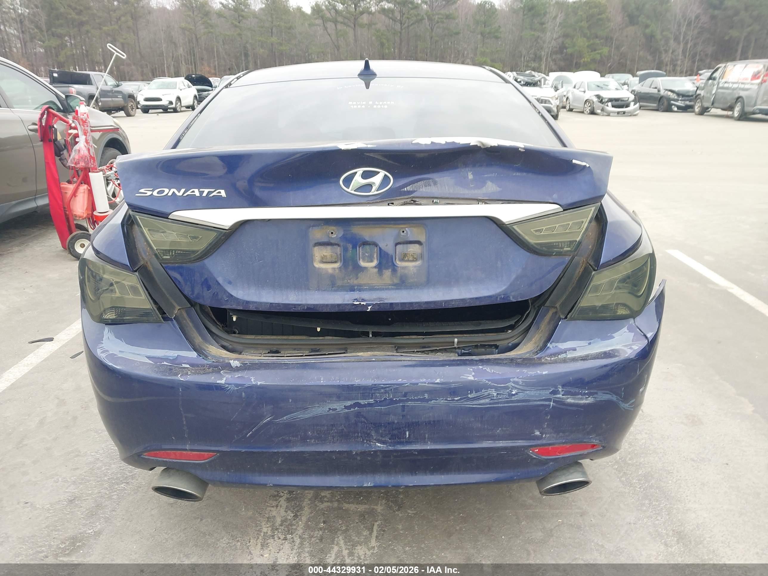 HYUNDAI SONATA image 6