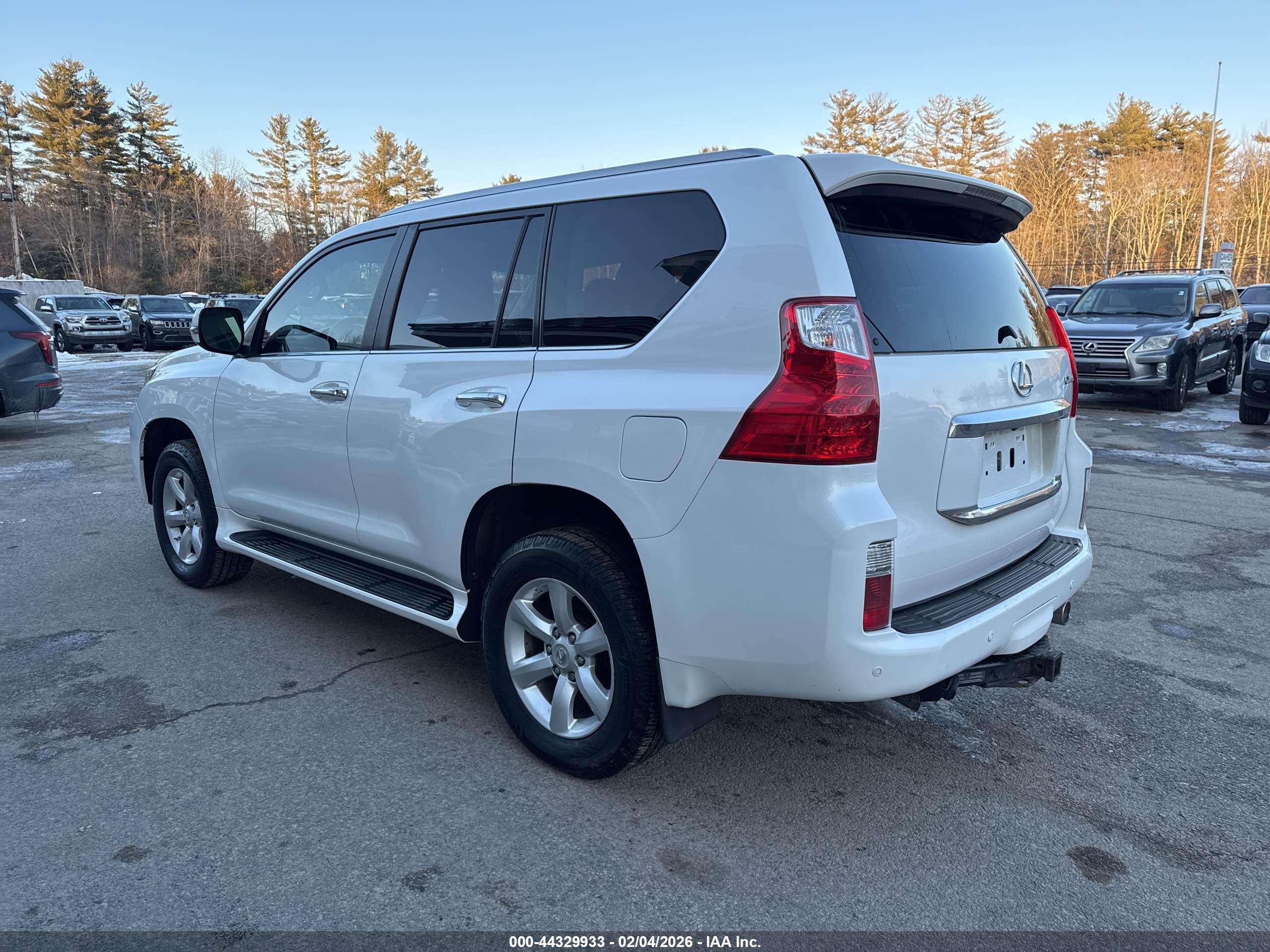 LEXUS GX image 3
