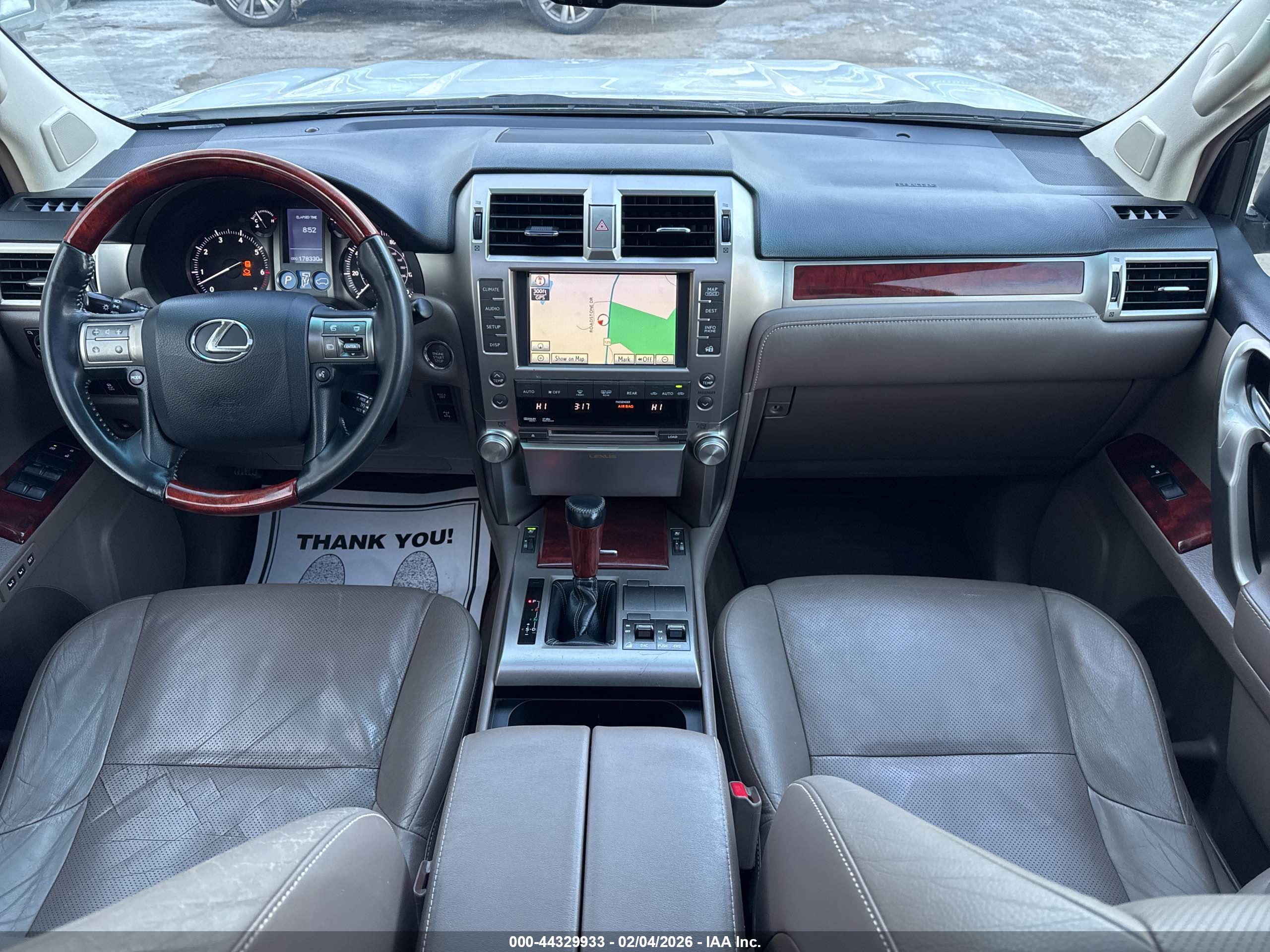 LEXUS GX image 6