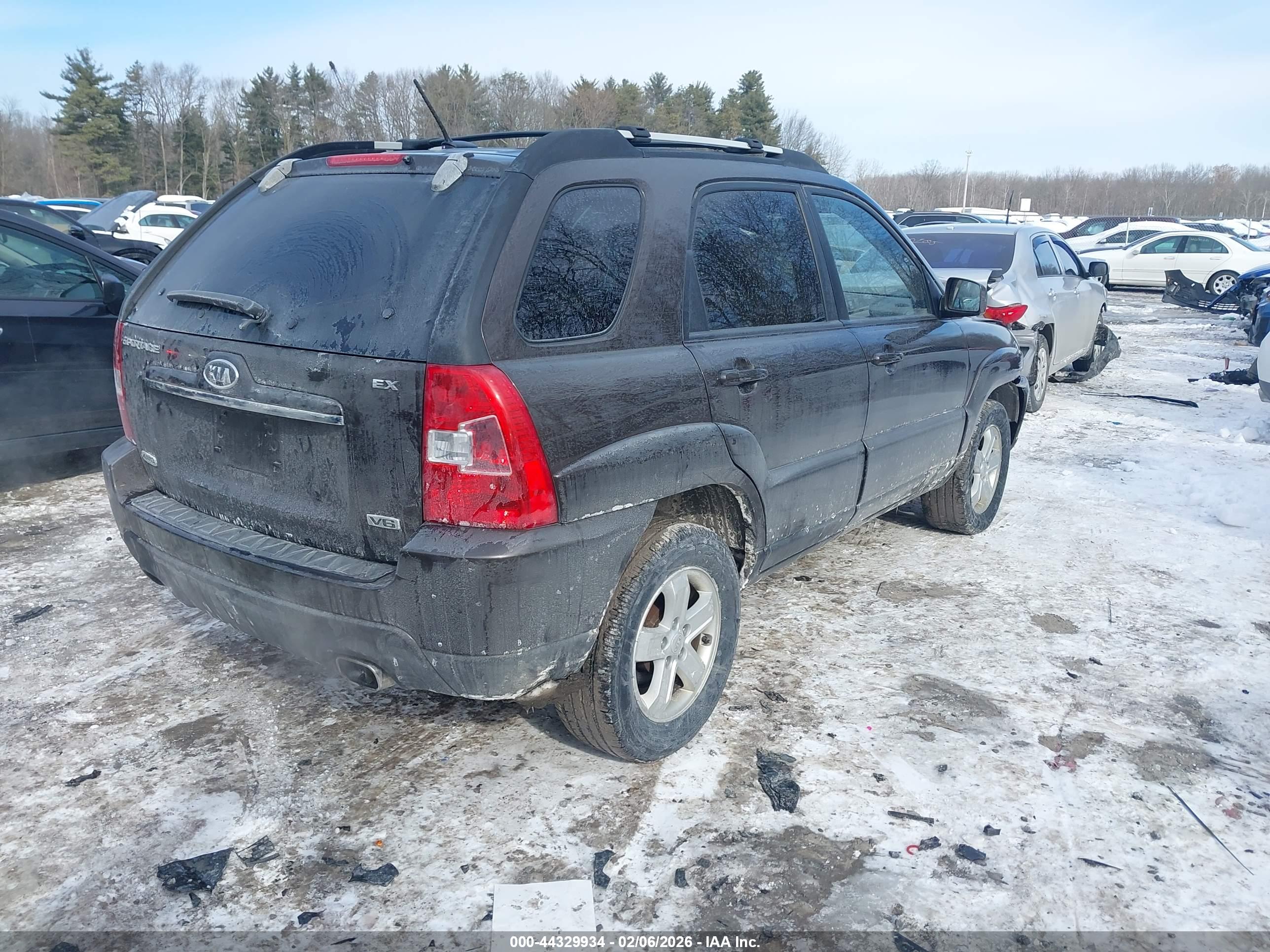 KIA SPORTAGE image 4