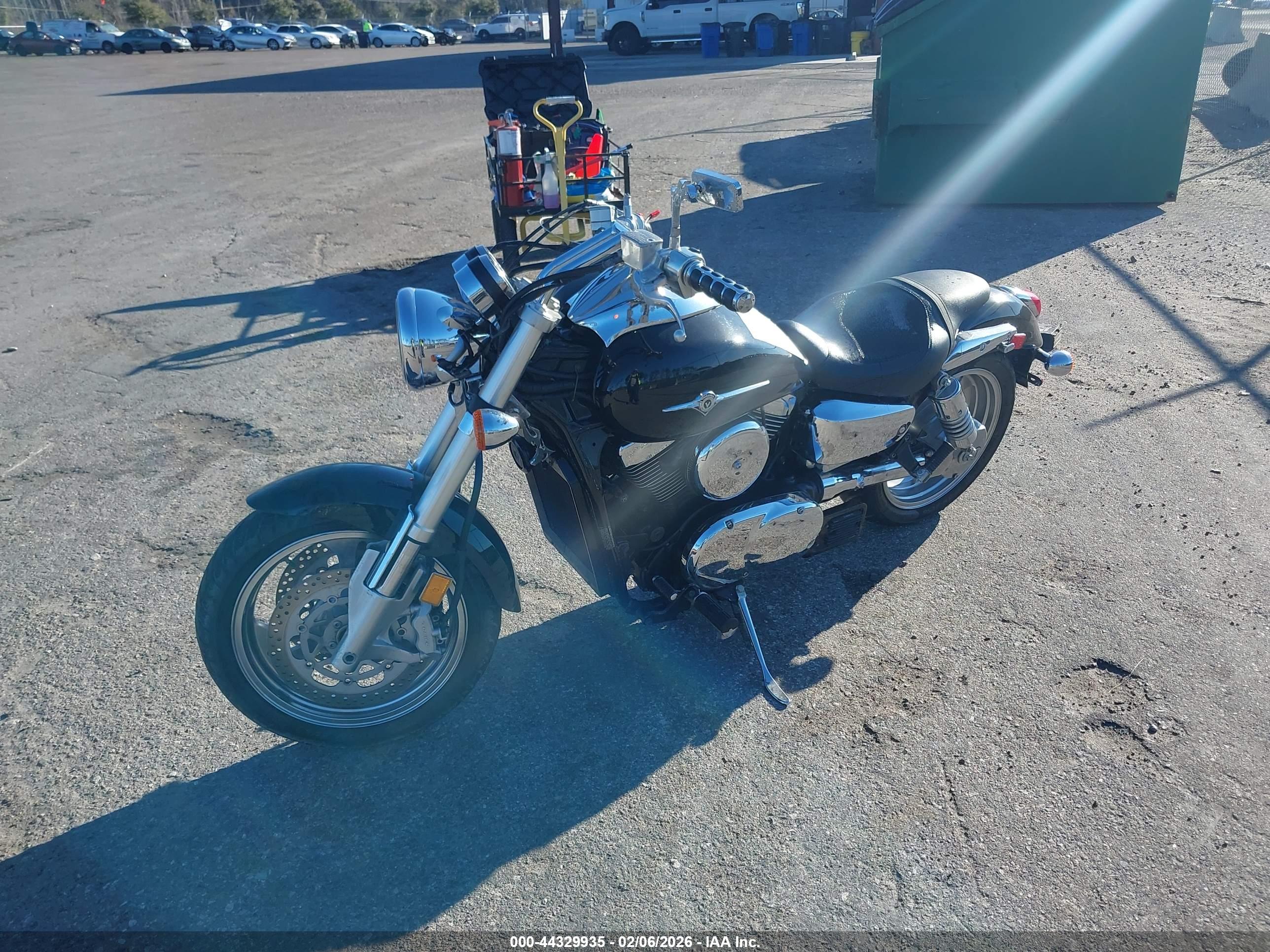 KAWASAKI 1600 image 2
