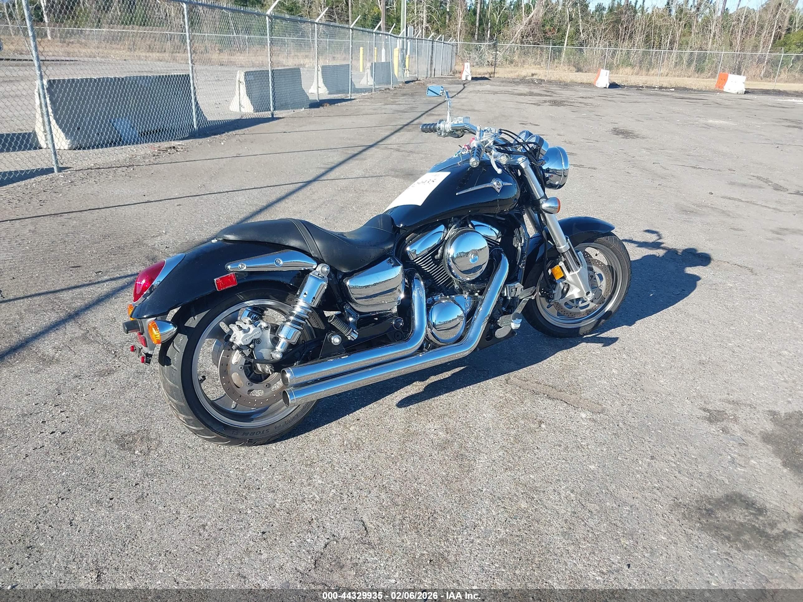 KAWASAKI 1600 image 4