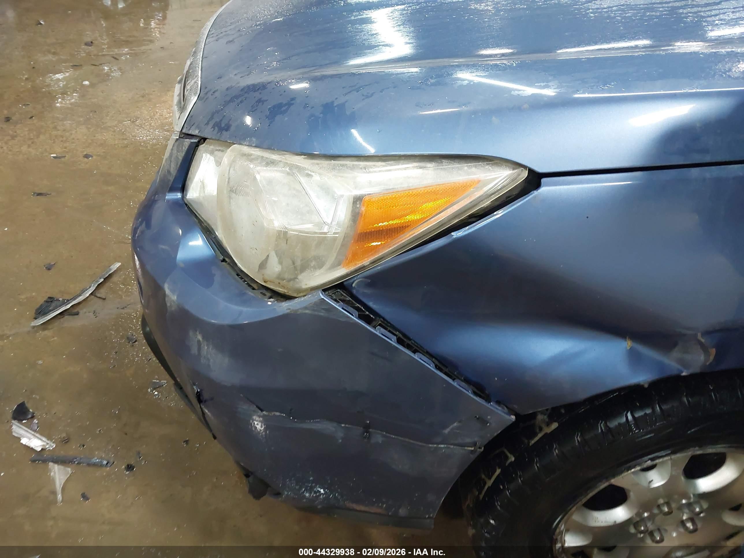 SUBARU FORESTER image 6