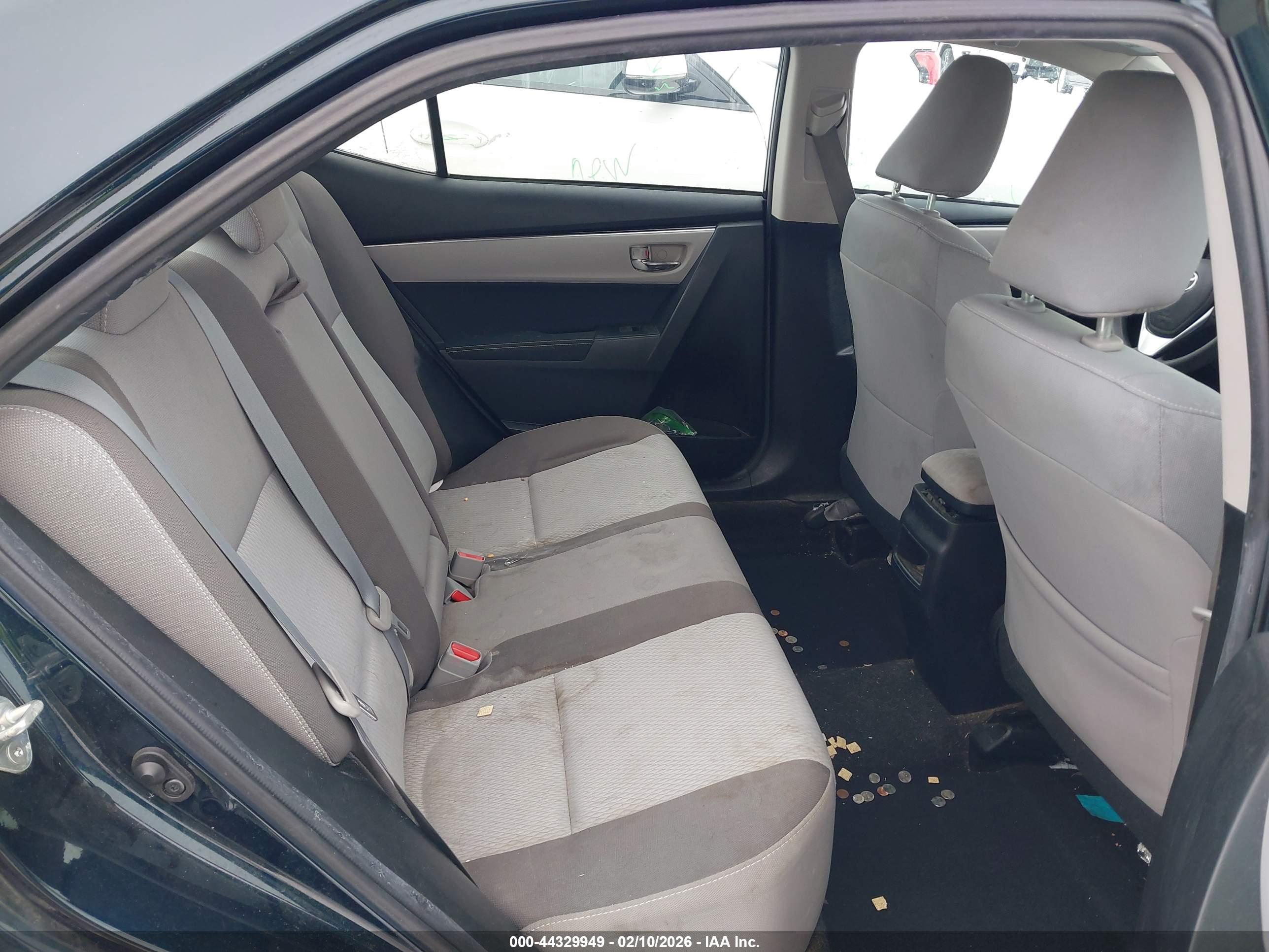 TOYOTA COROLLA image 8