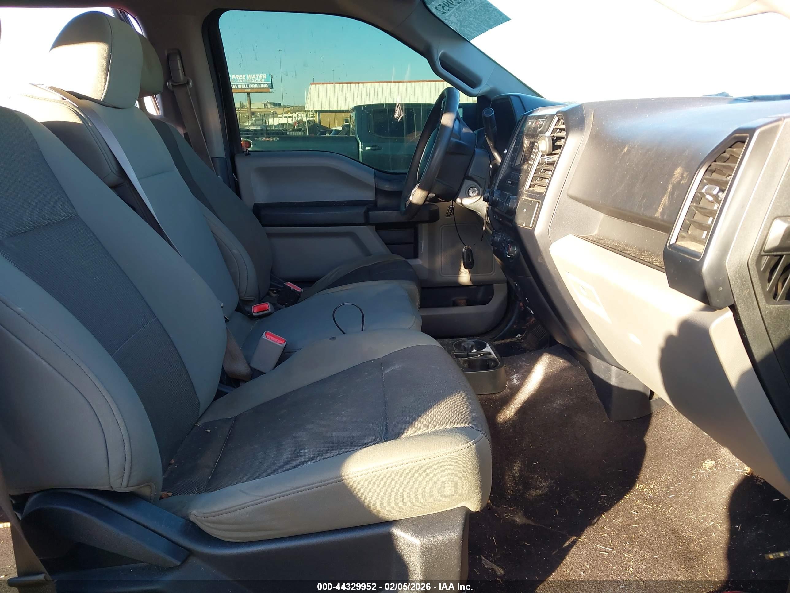 FORD F-150 image 5