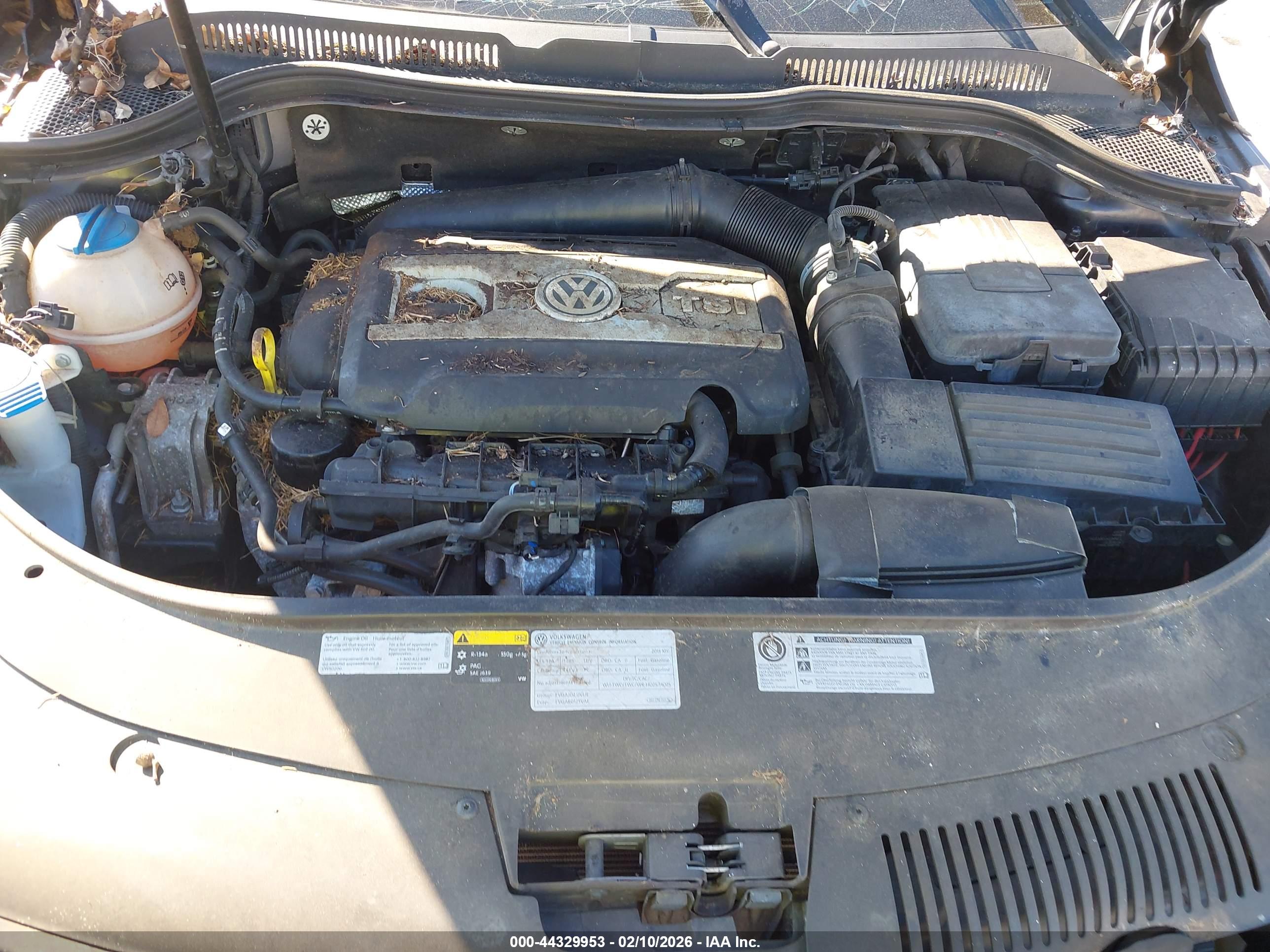 VOLKSWAGEN CC image 10