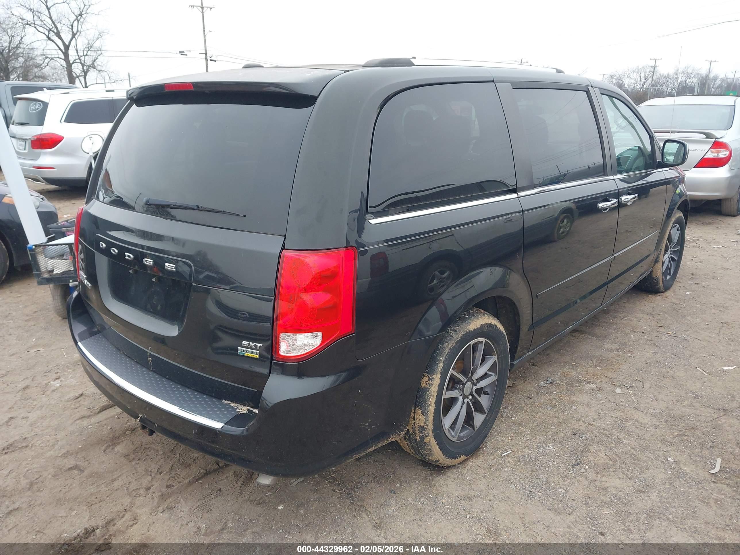 DODGE GRAND image 4