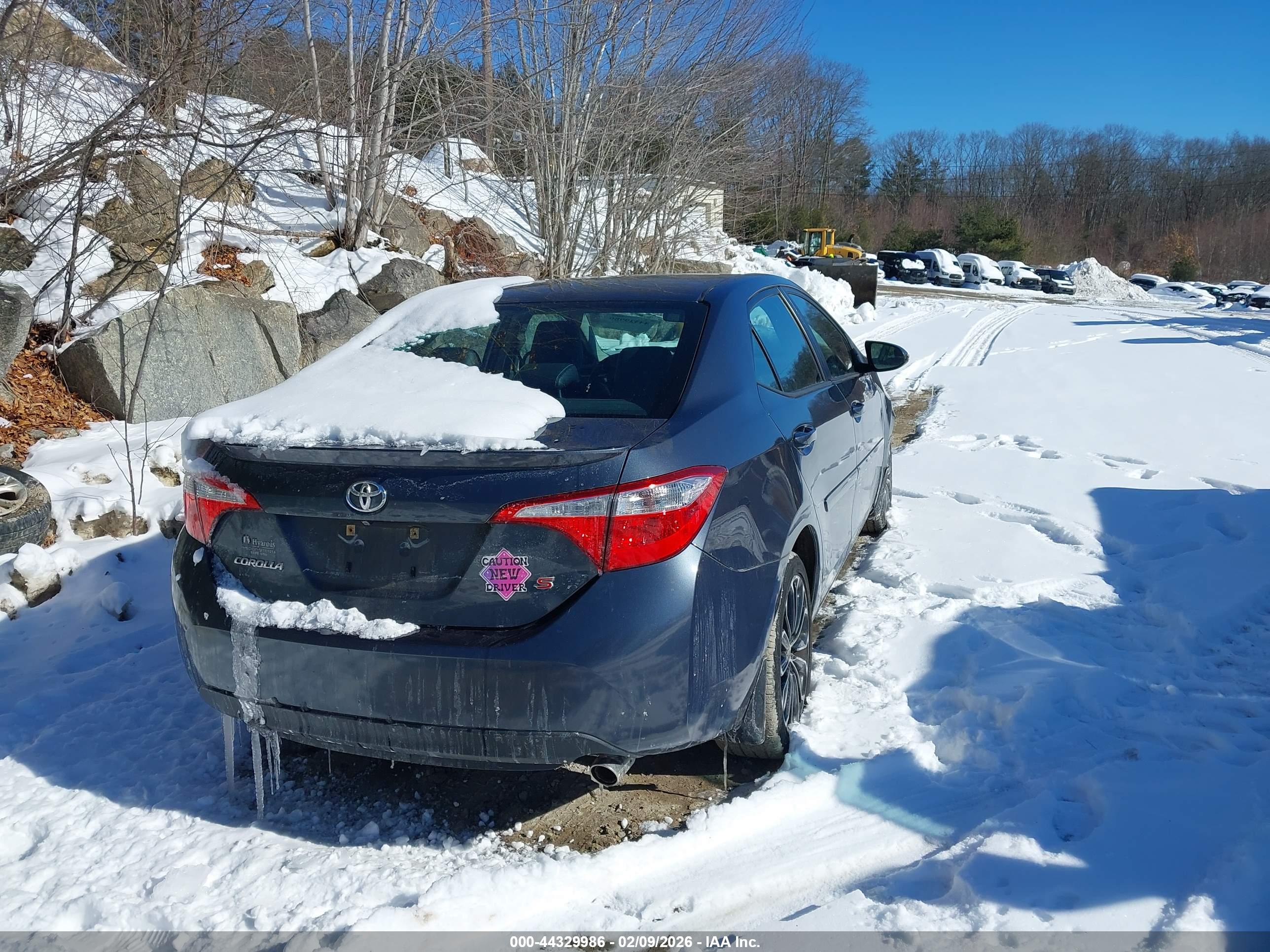TOYOTA COROLLA image 4
