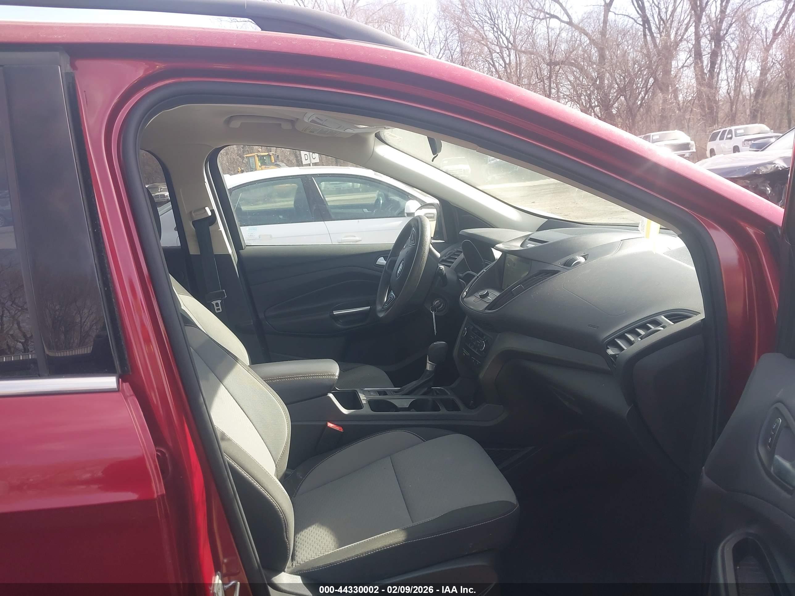 FORD ESCAPE image 5