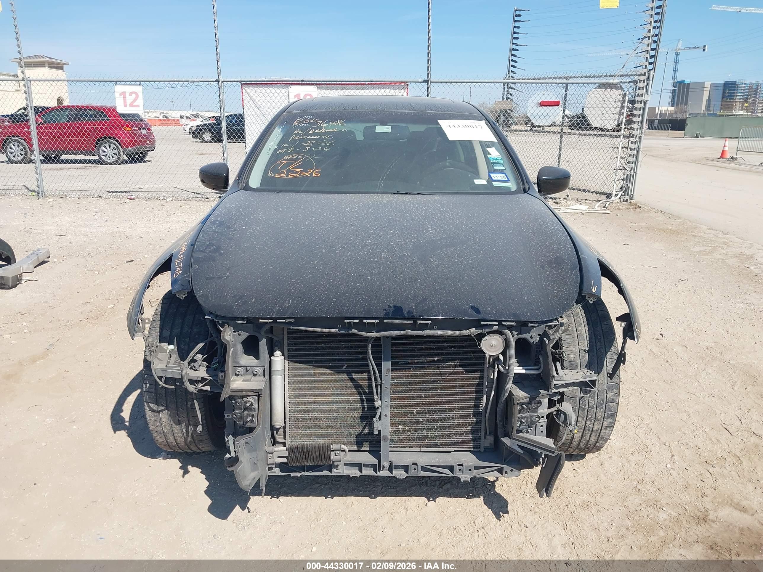 INFINITI G37 image 6