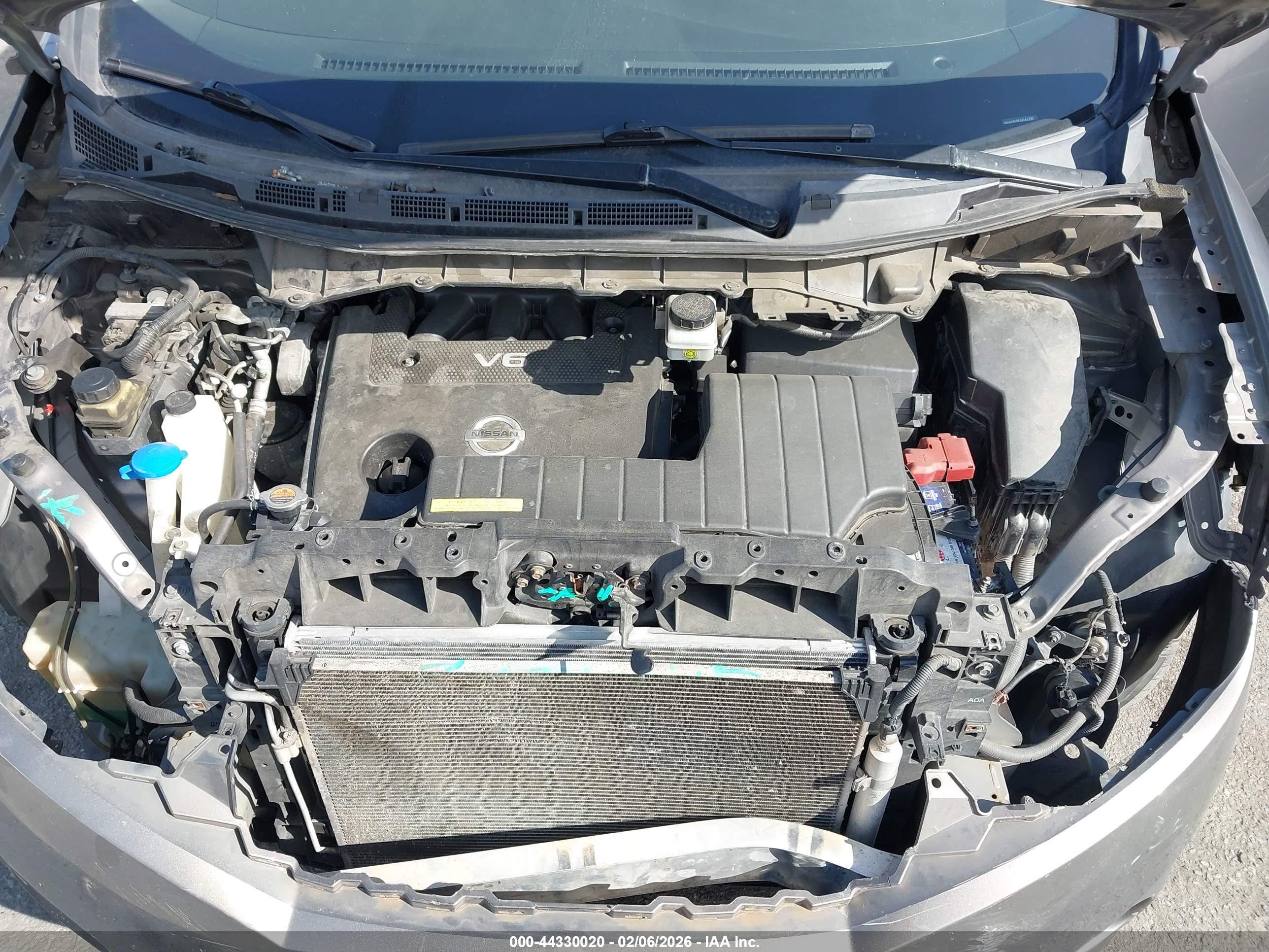 NISSAN QUEST image 10